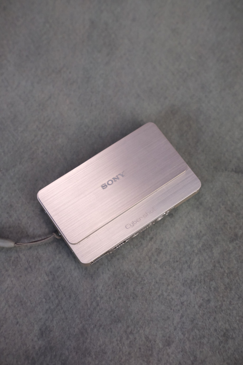 Sony Cyber-shot DSC-T700