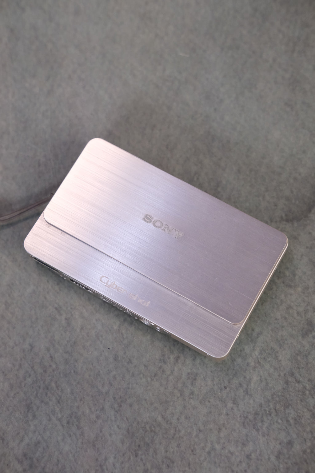 Sony Cyber-shot DSC-T700