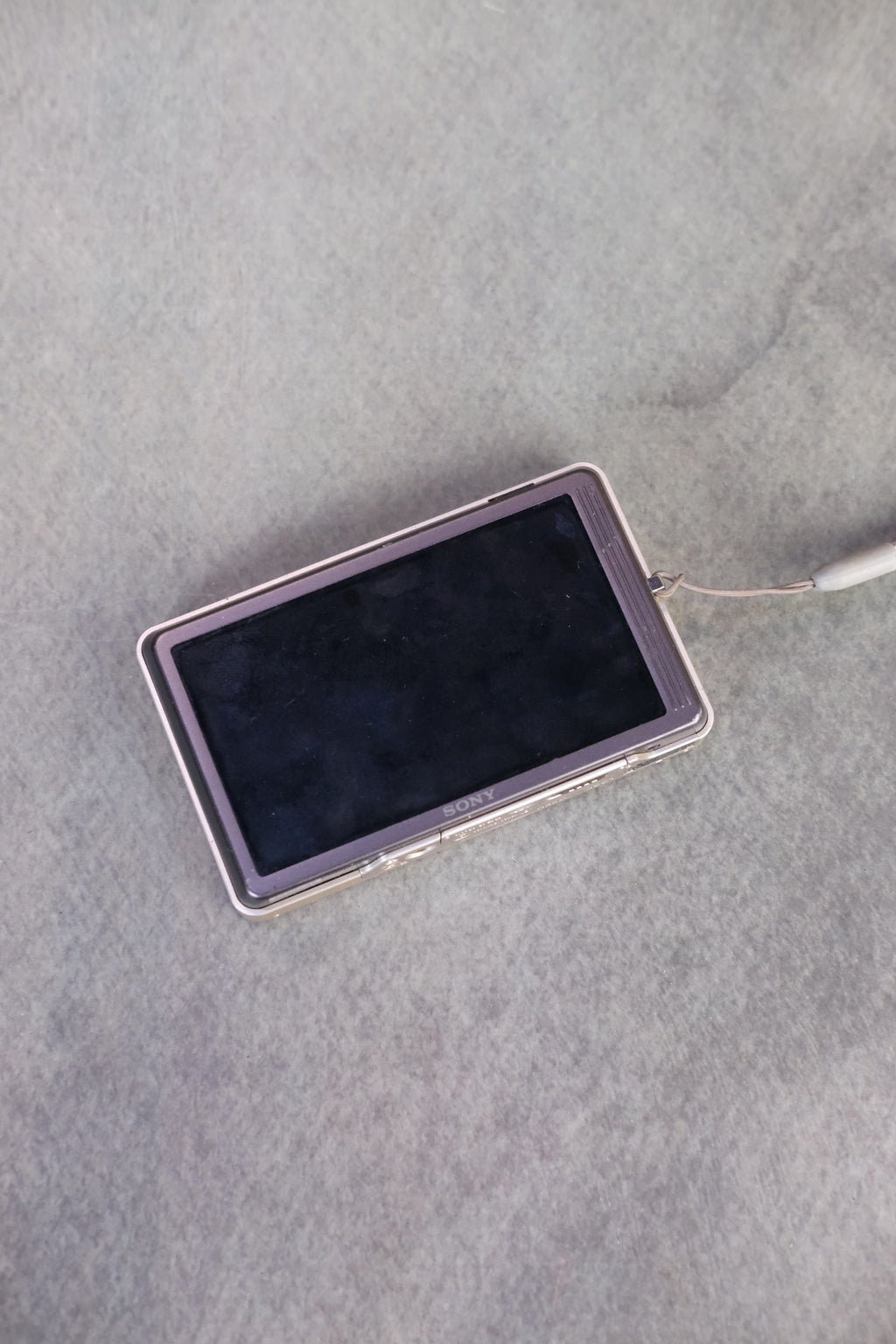 Sony Cyber-shot DSC-T700