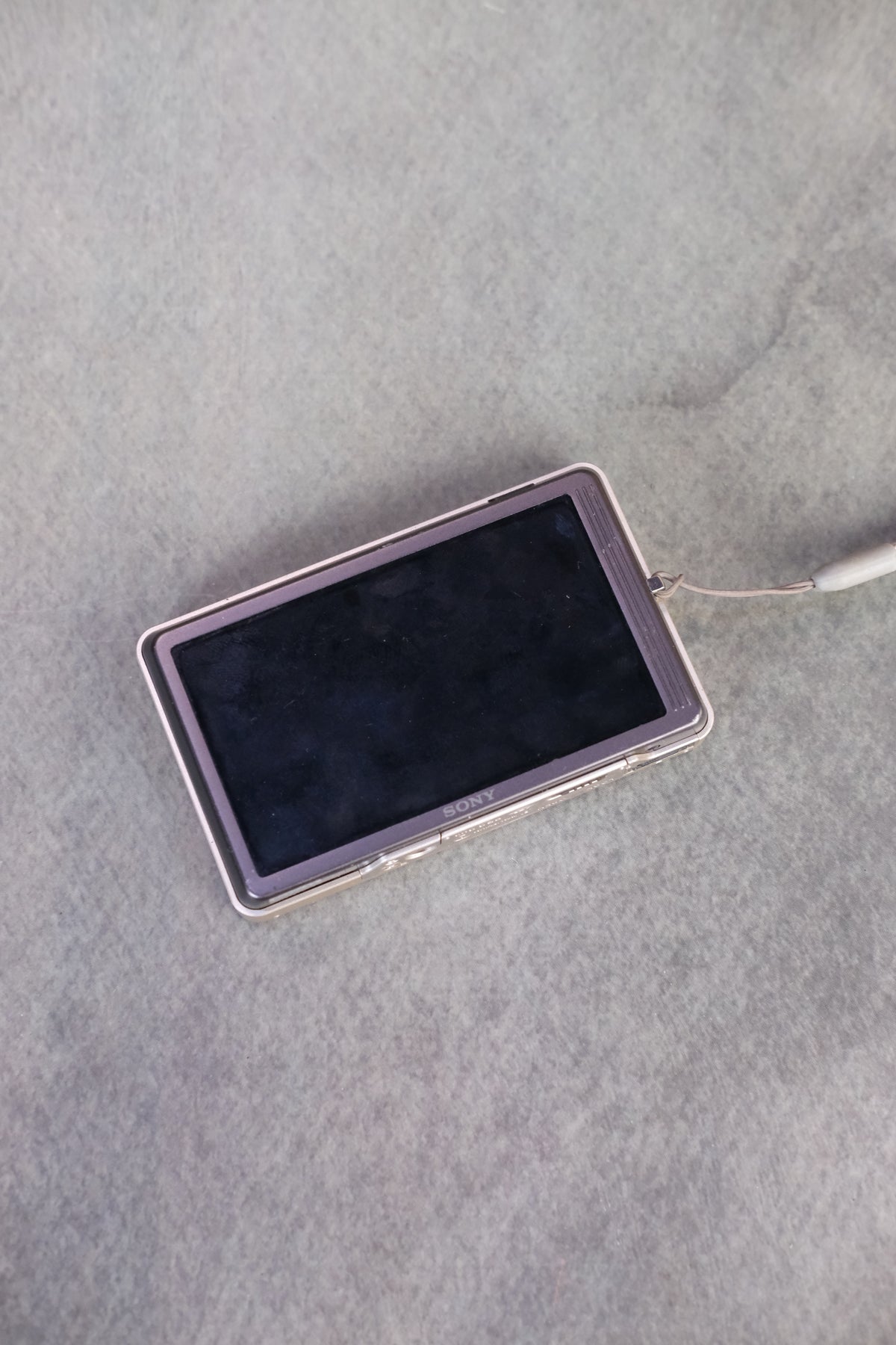 Sony Cyber-shot DSC-T700