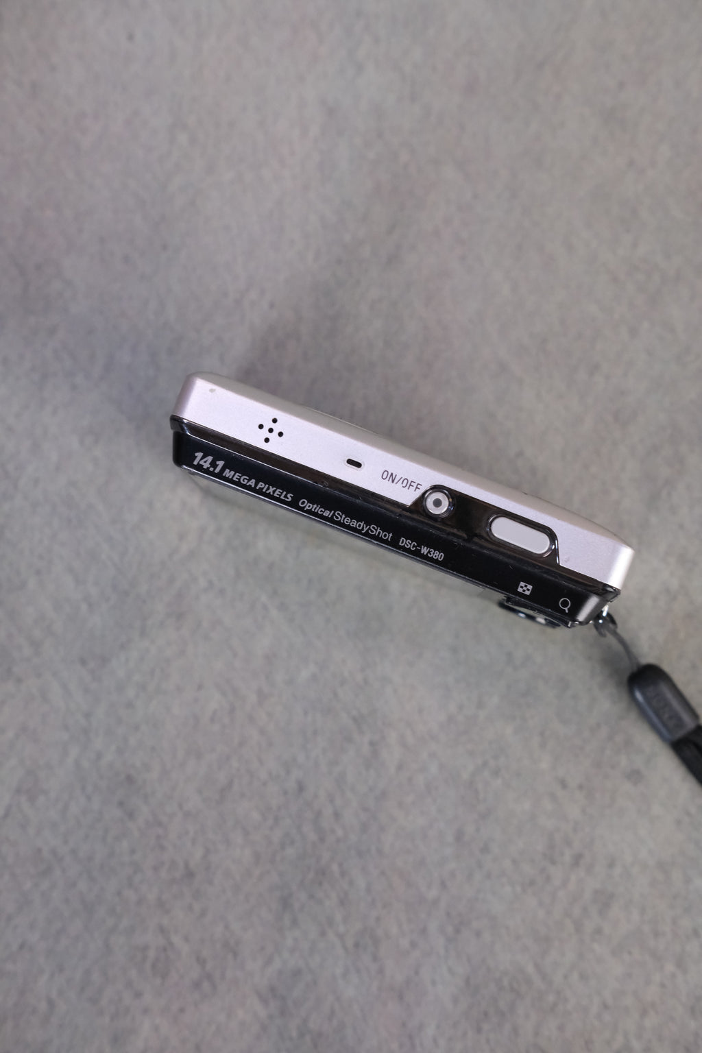 Sony Cyber-shot DSC-W710