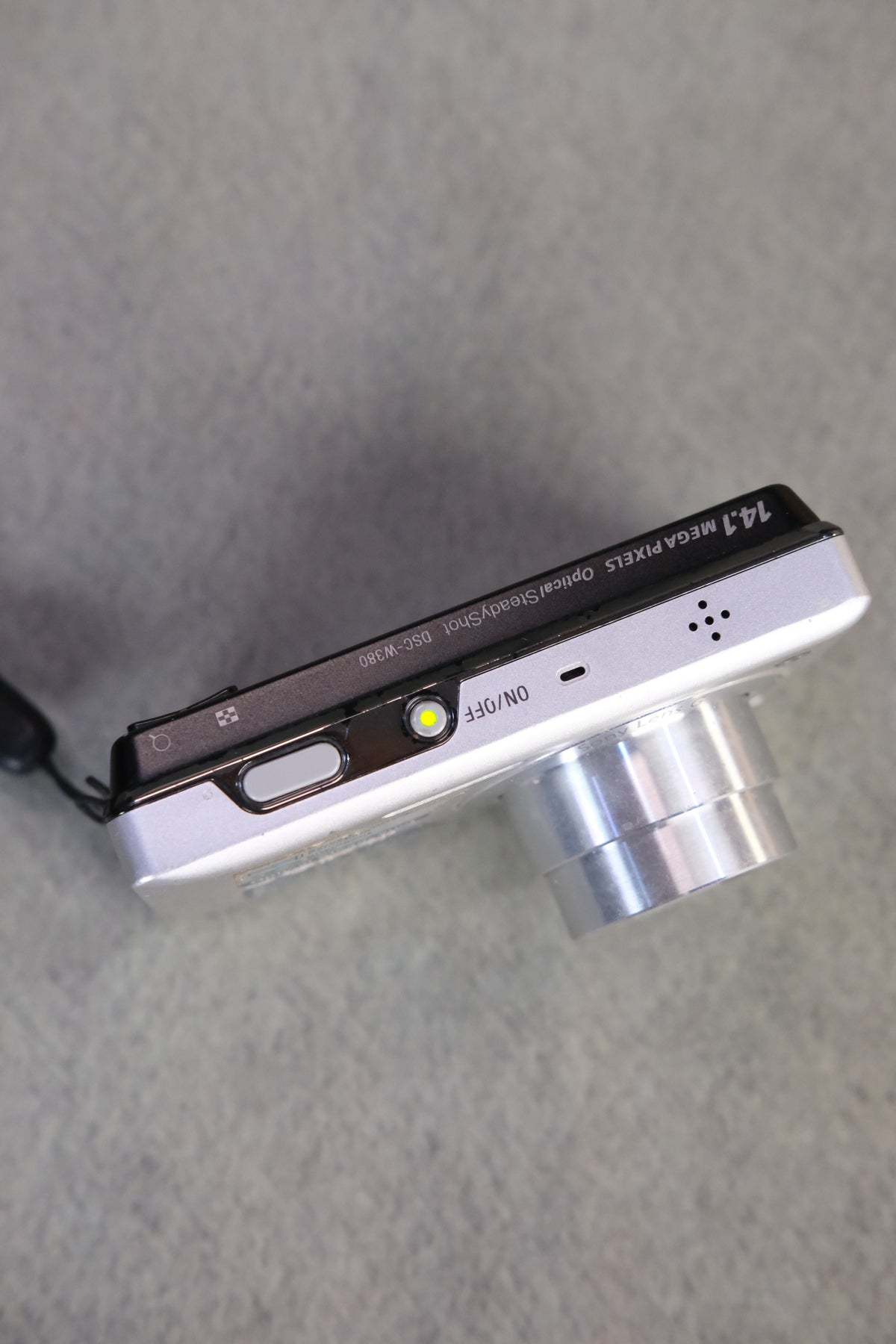 Sony Cyber-shot DSC-W710