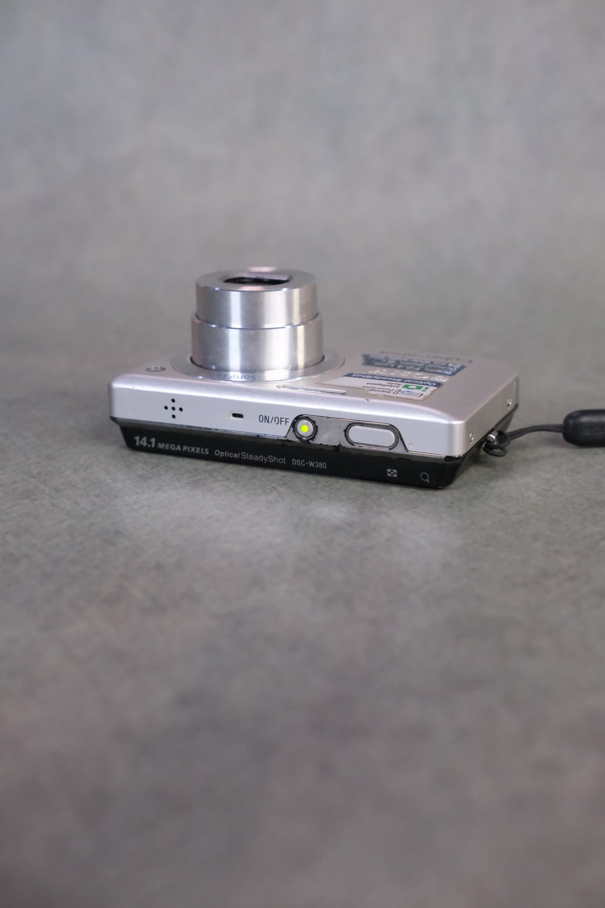 Sony Cyber-shot DSC-W710