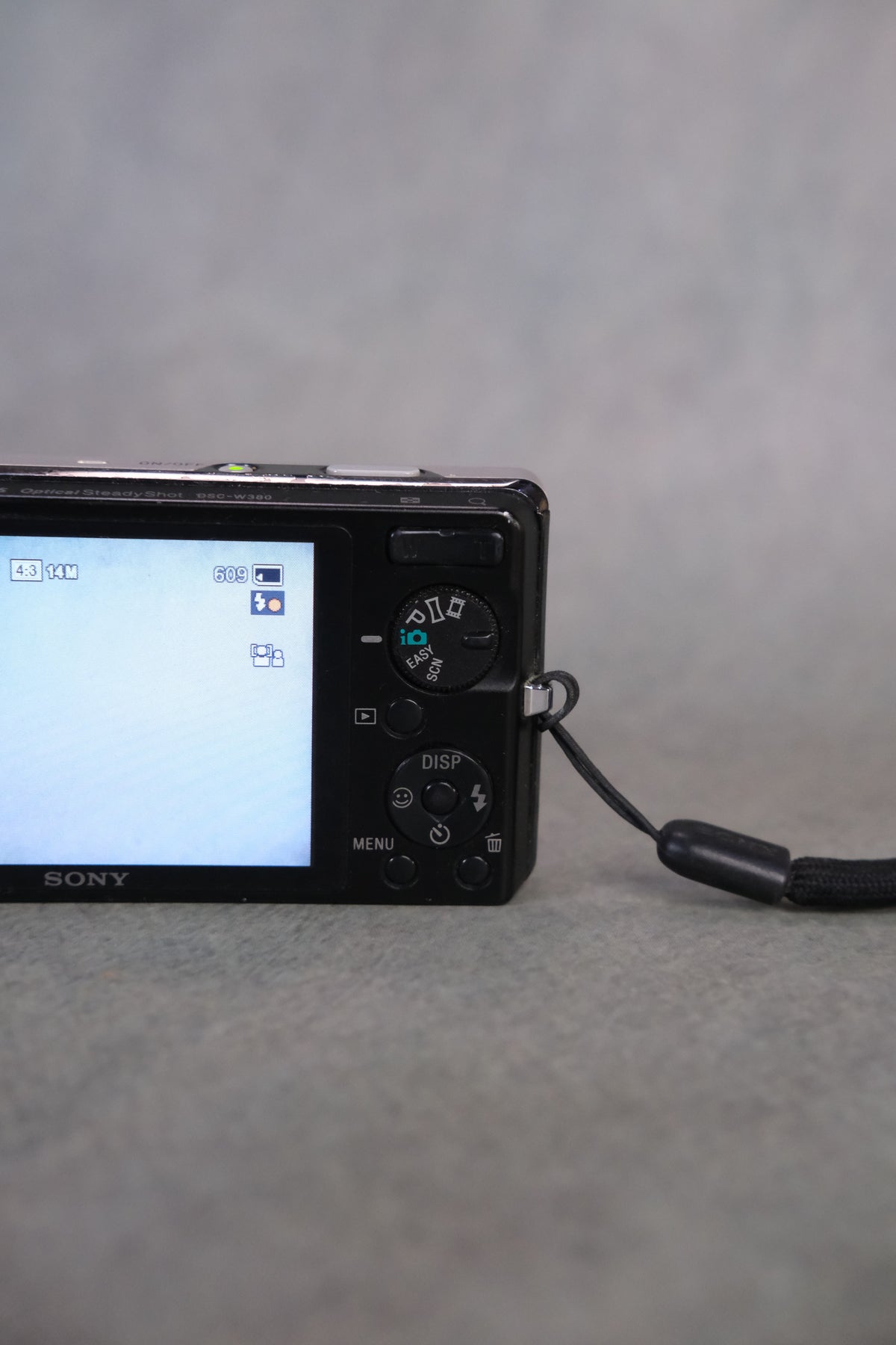 Sony Cyber-shot DSC-W710