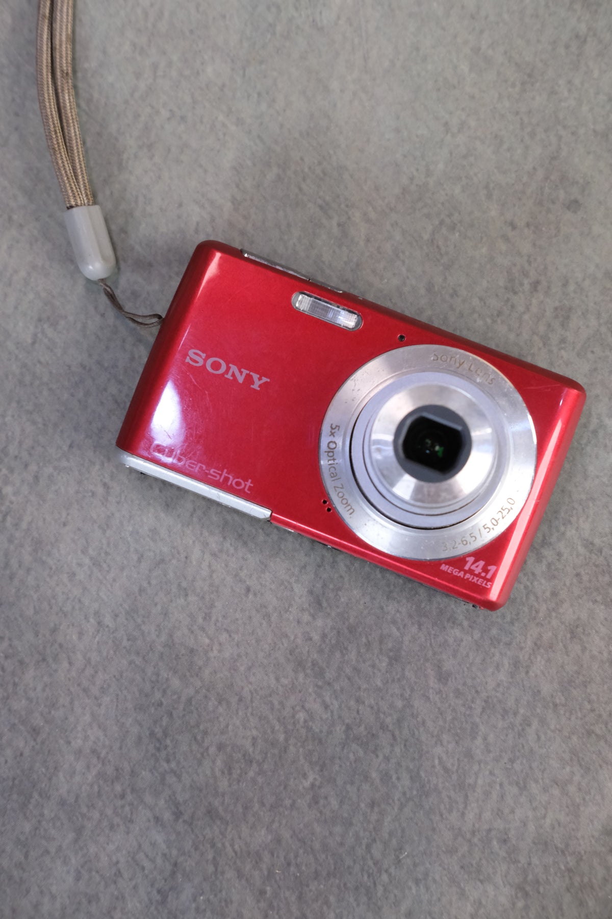 Sony Cyber-shot DSC-W620