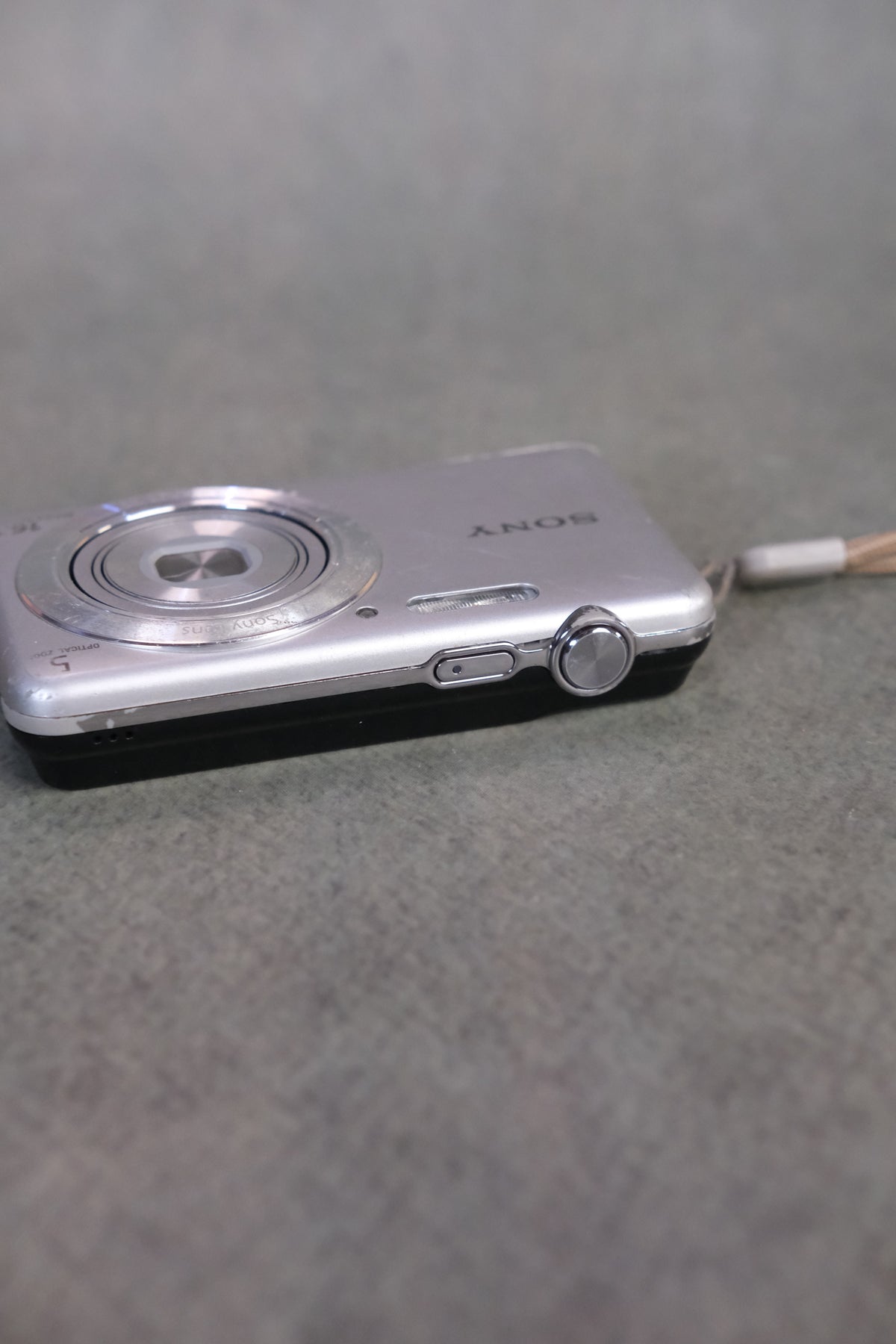 Sony Cyber-shot DSC-W380