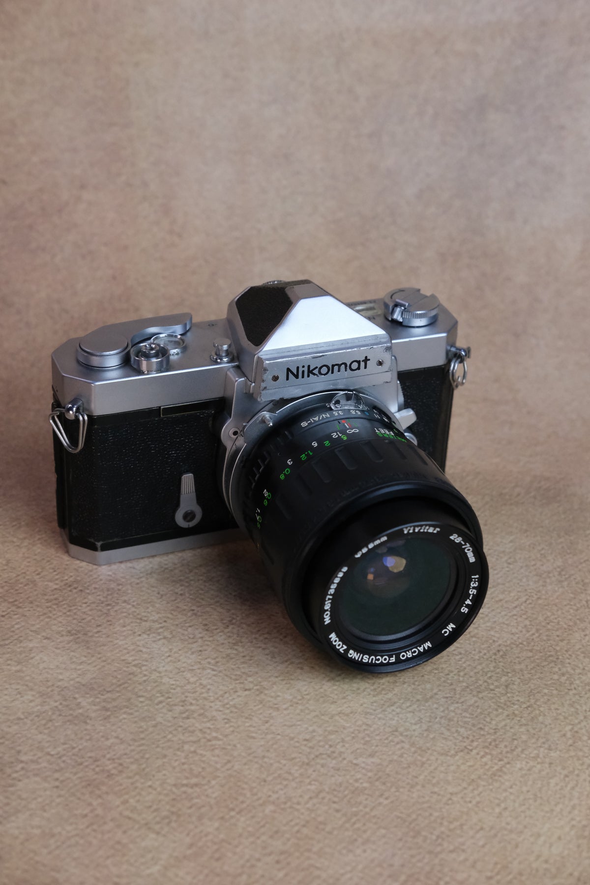 Nikomat FT + Vivitar MC Macro Focusing Zoom 28-70mm F3.5-F4.5