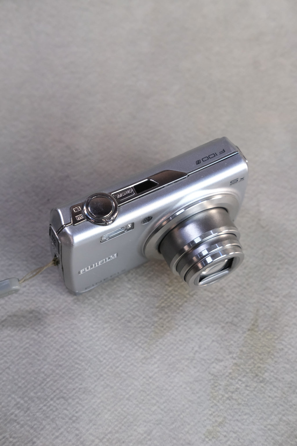 Fujifilm FinePix F100fd