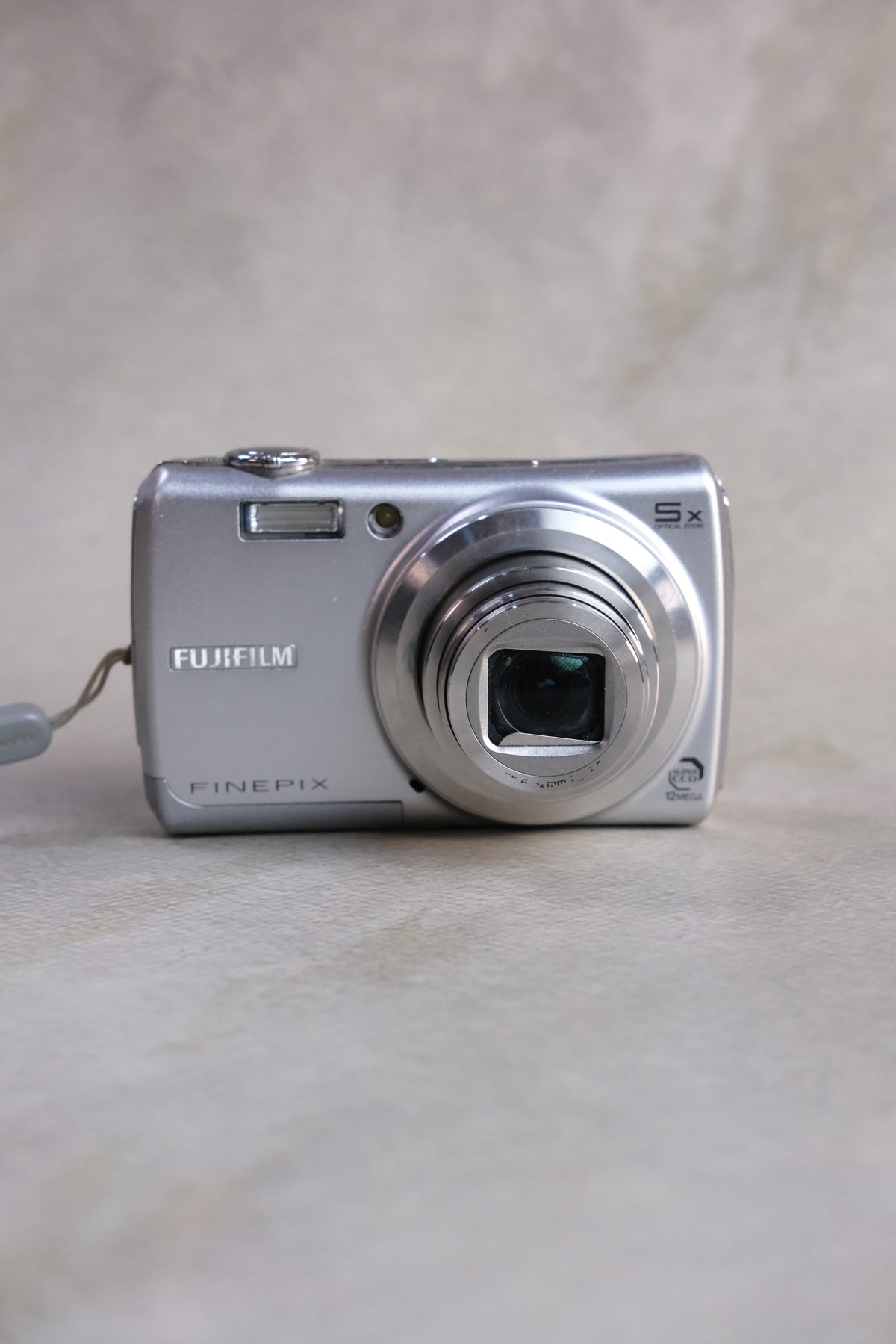 Fujifilm FinePix F100fd