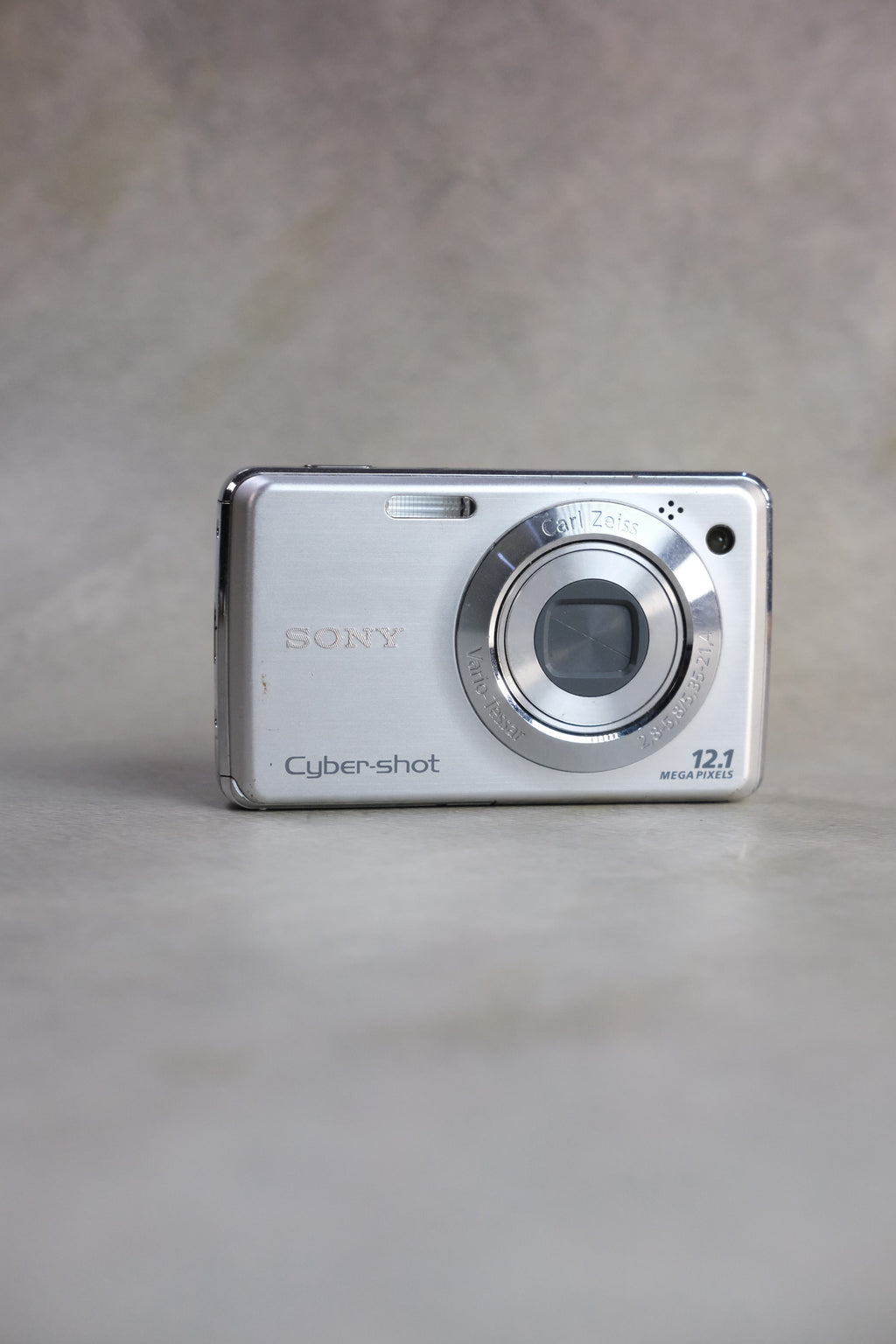 Sony Cyber-shot DSC-W230