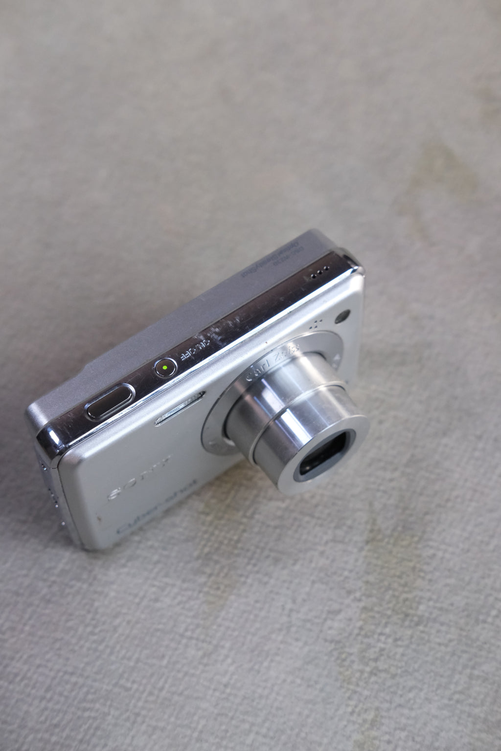 Sony Cyber-shot DSC-W230