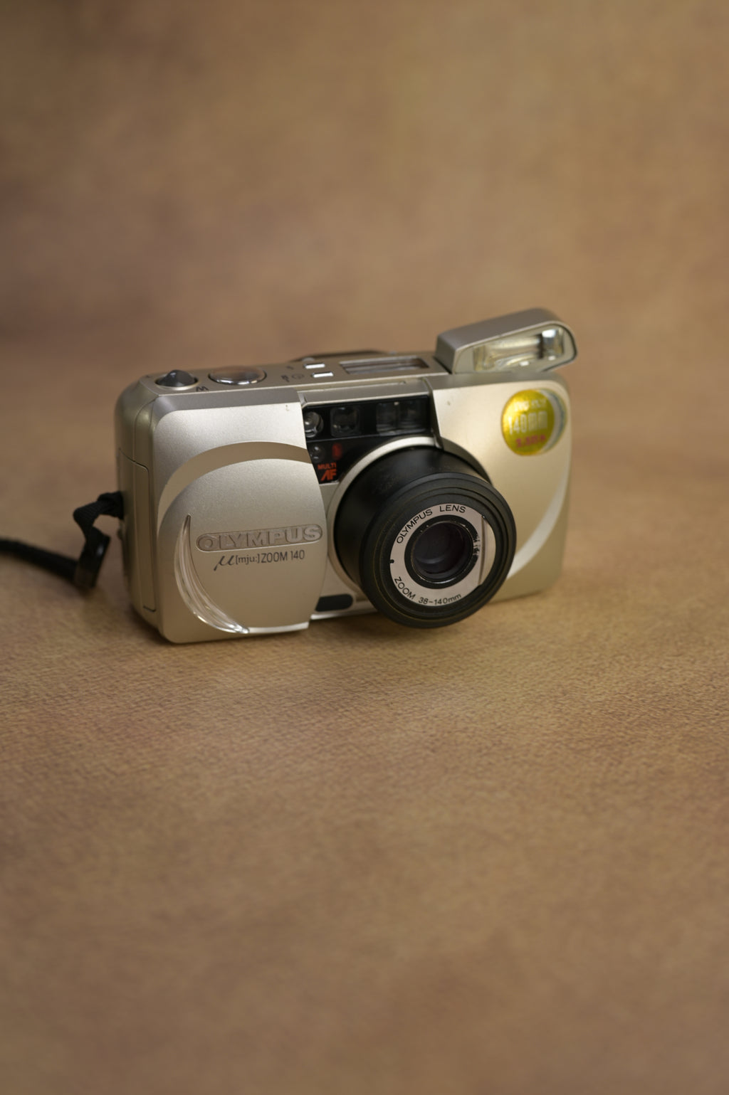 Olympus mju Zoom 140