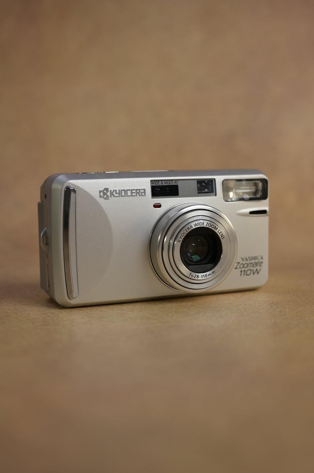 Kyocera Yashica Zoomate 110W