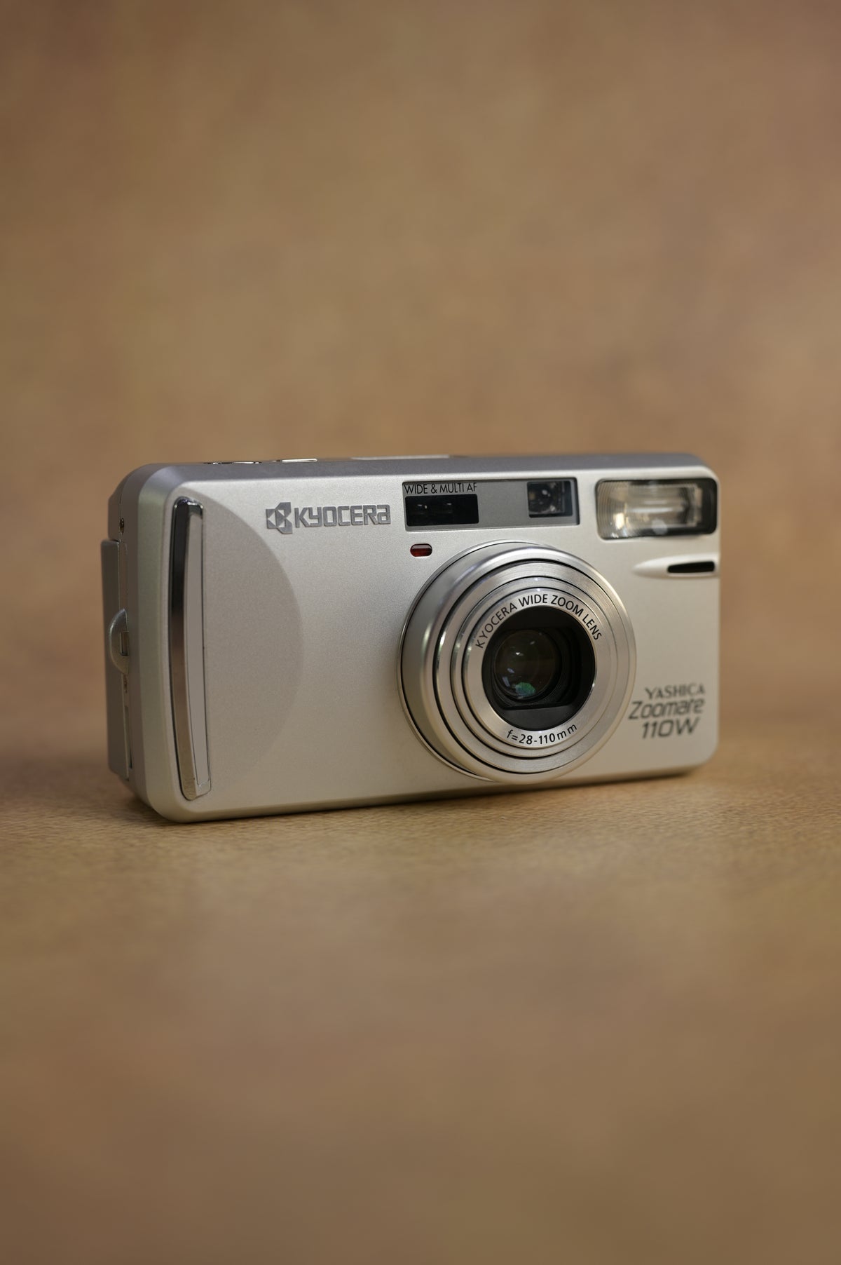 Kyocera Yashica Zoomate 110W