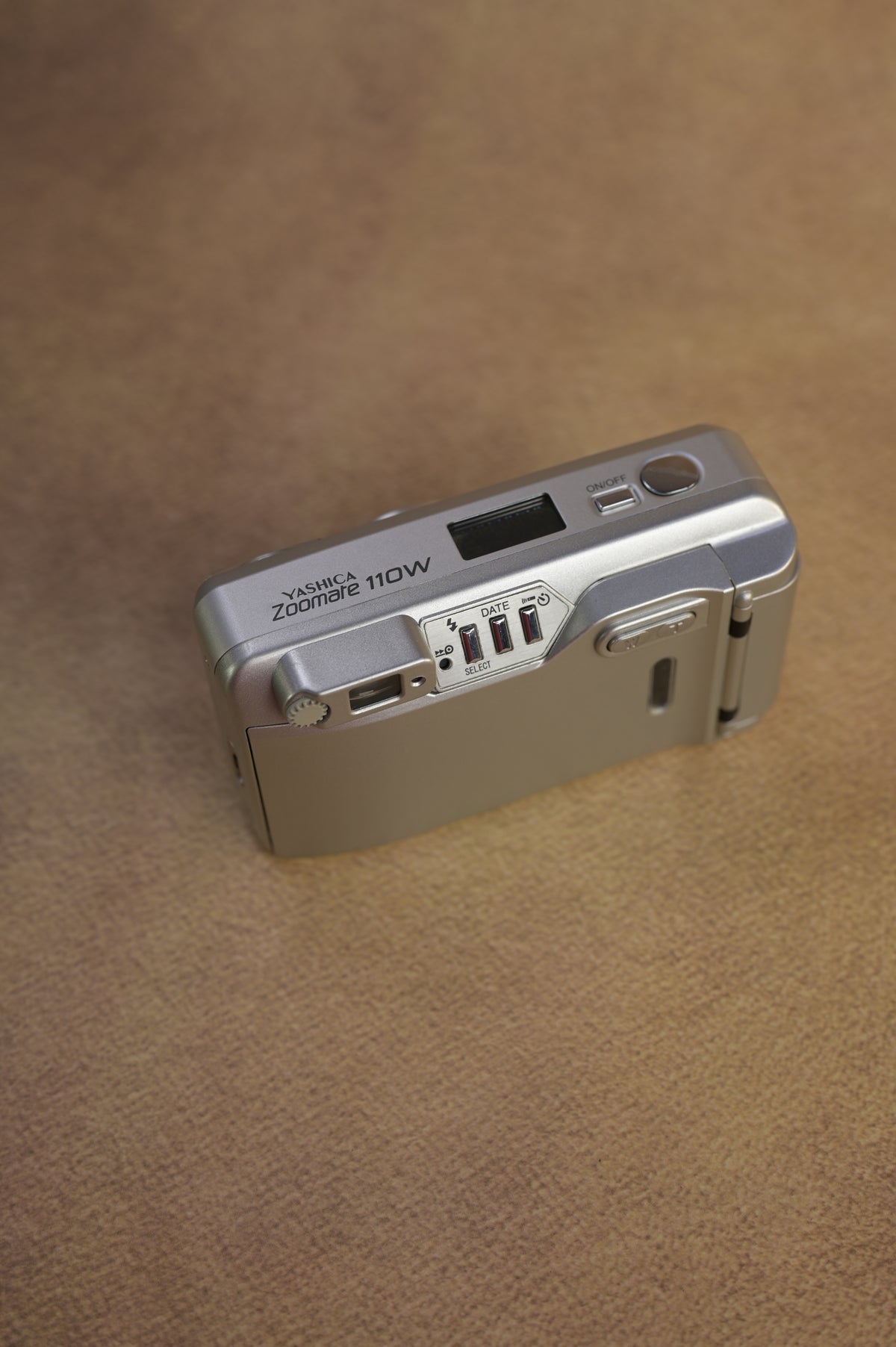 Kyocera Yashica Zoomate 110W