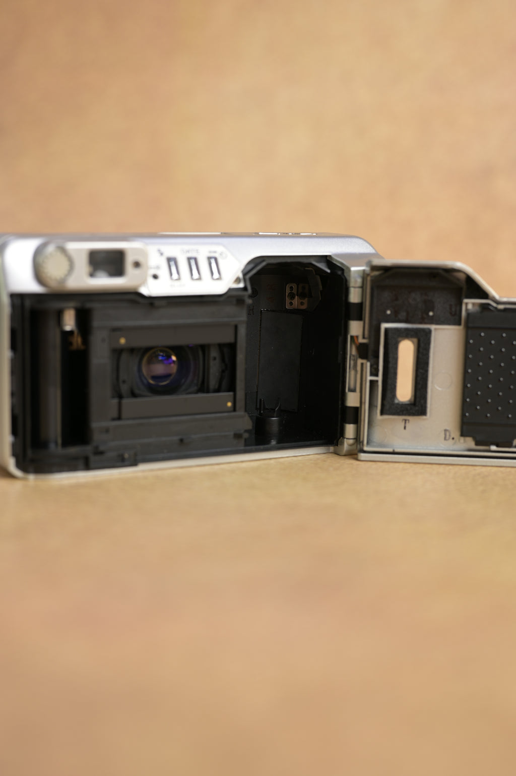 Kyocera Yashica Zoomate 110W