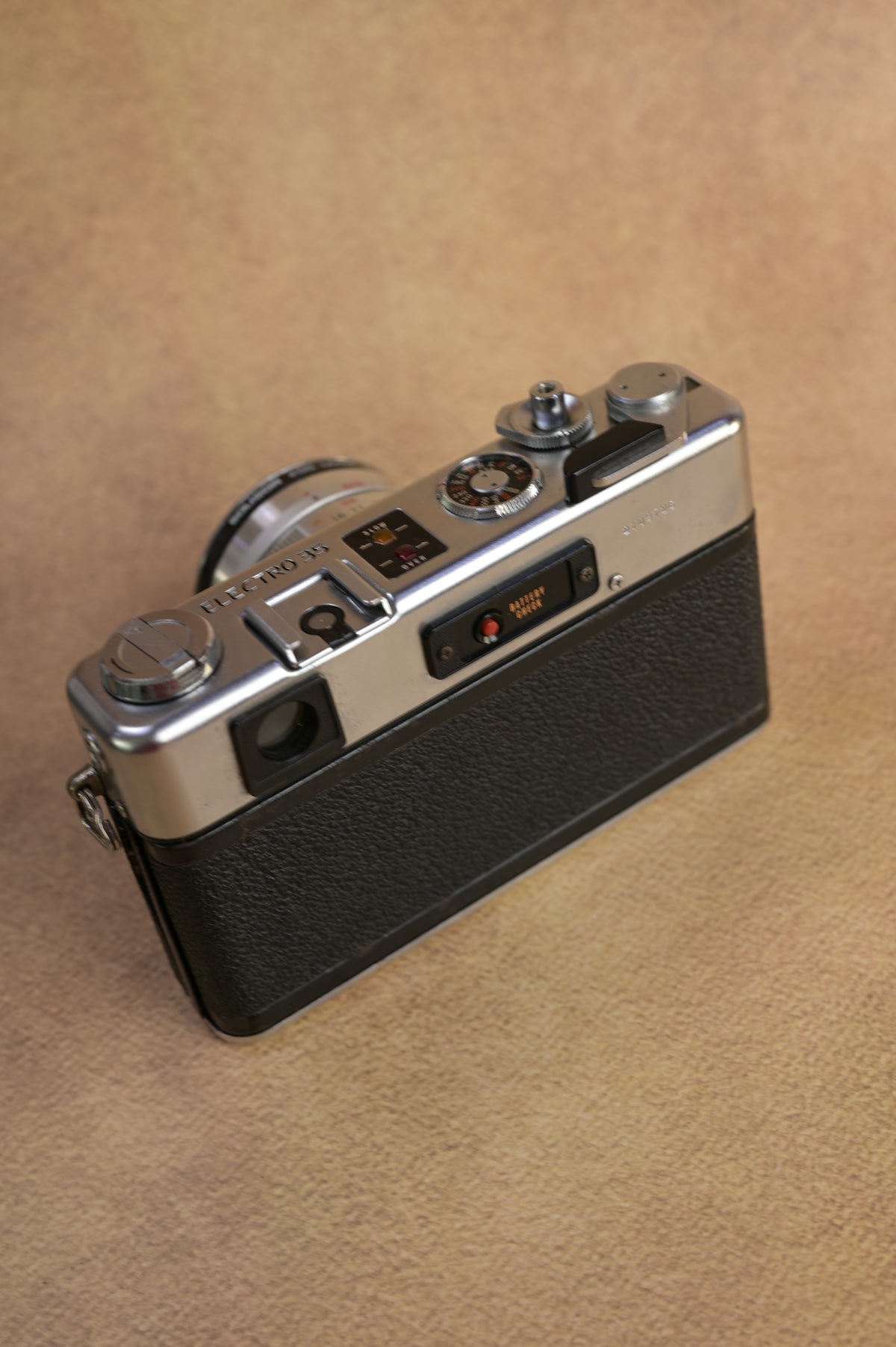 Yashica Electro 35 GSN (Showpiece)