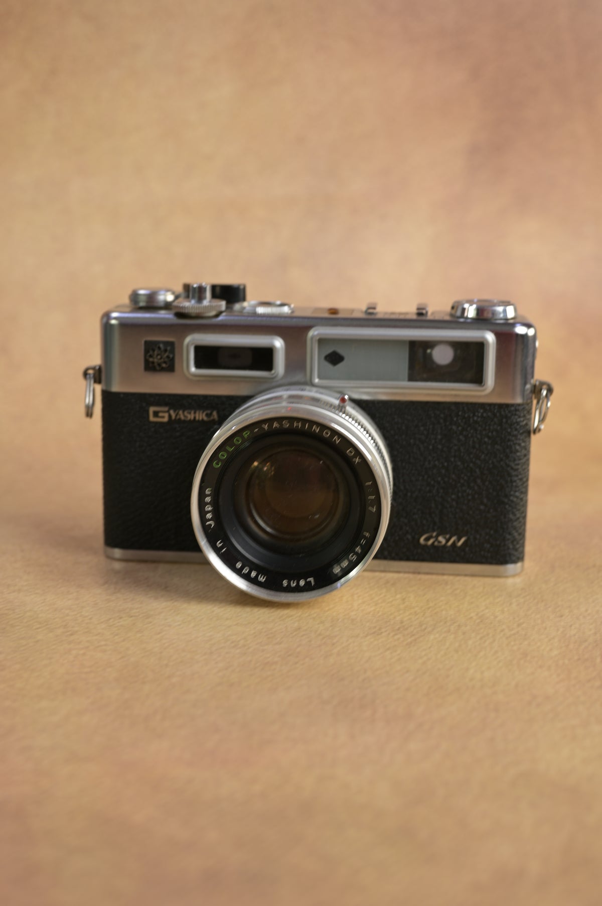 Yashica Electro 35 GSN (Showpiece)