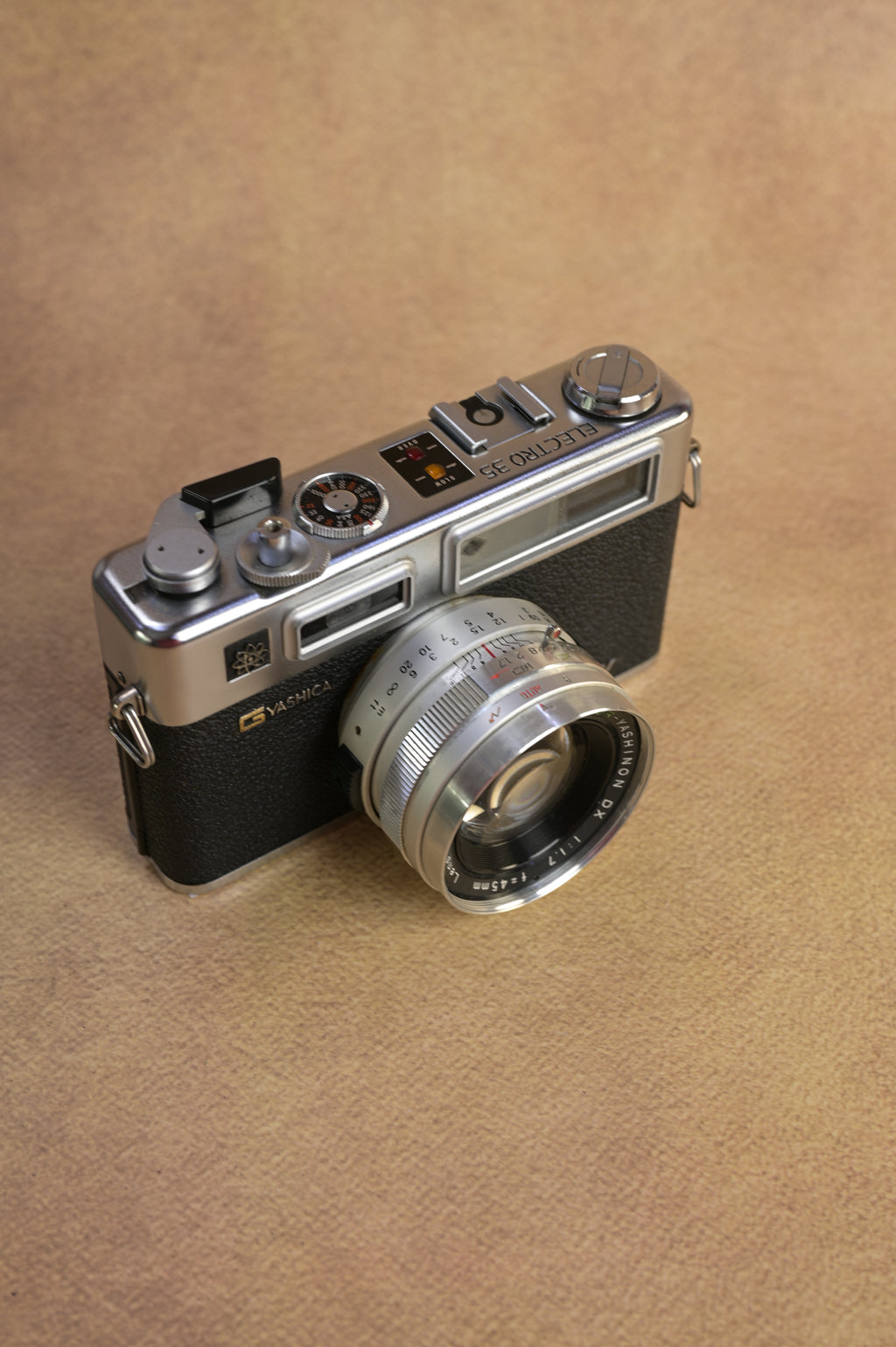 Yashica Electro 35 (Showpiece)