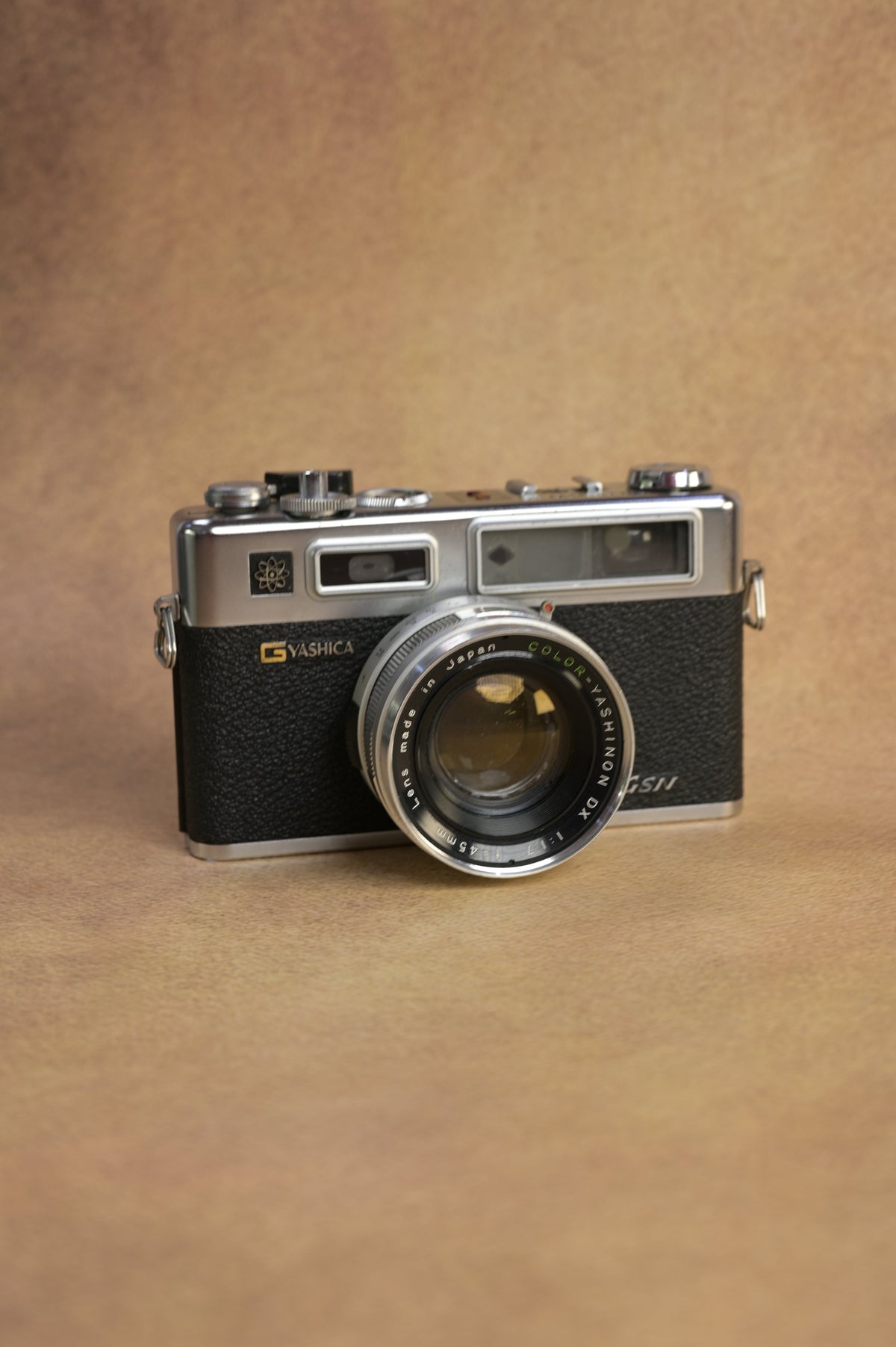 Yashica Electro 35 GSN (Showpiece)