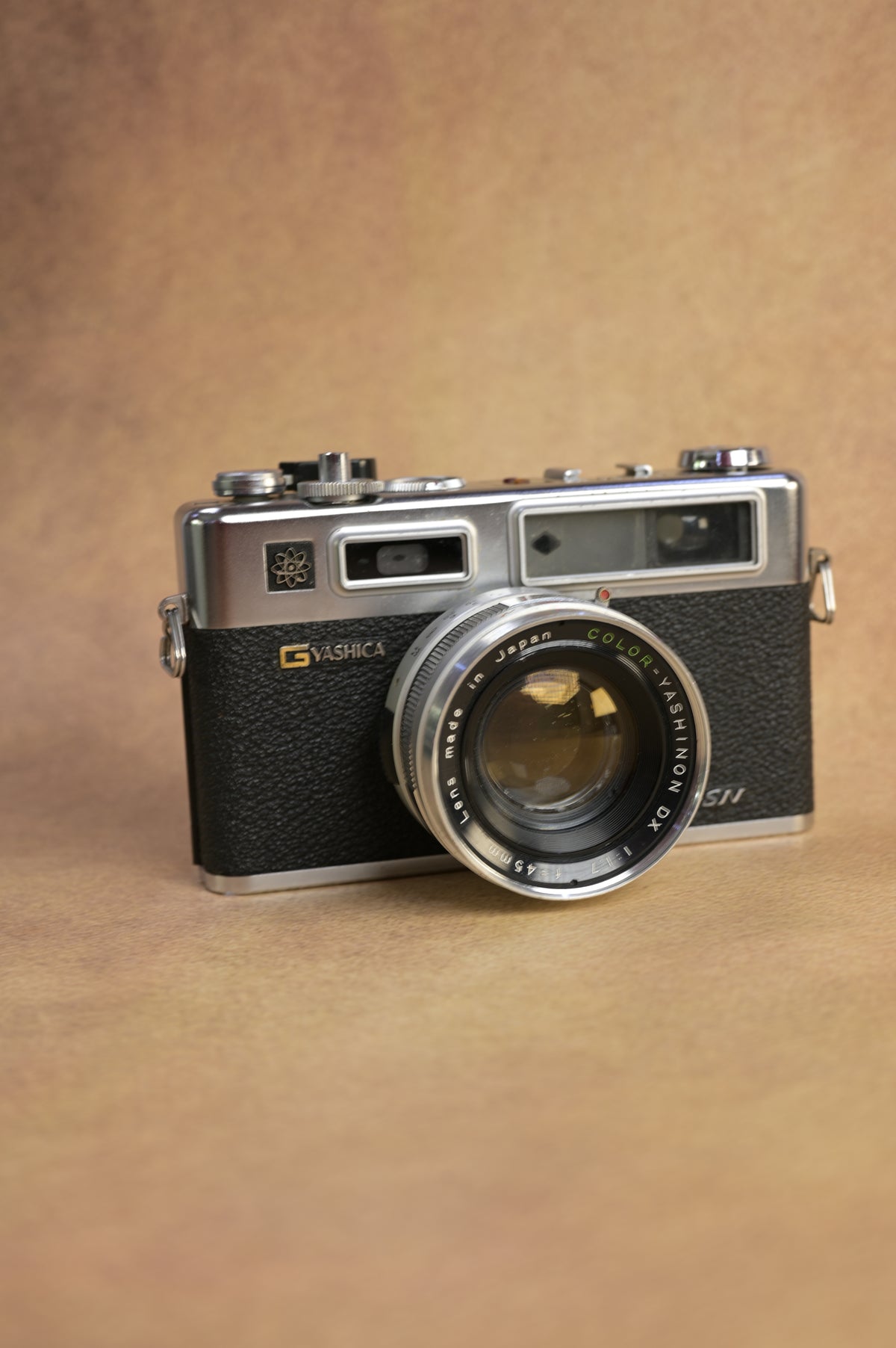 Yashica Electro 35 GSN (Showpiece)
