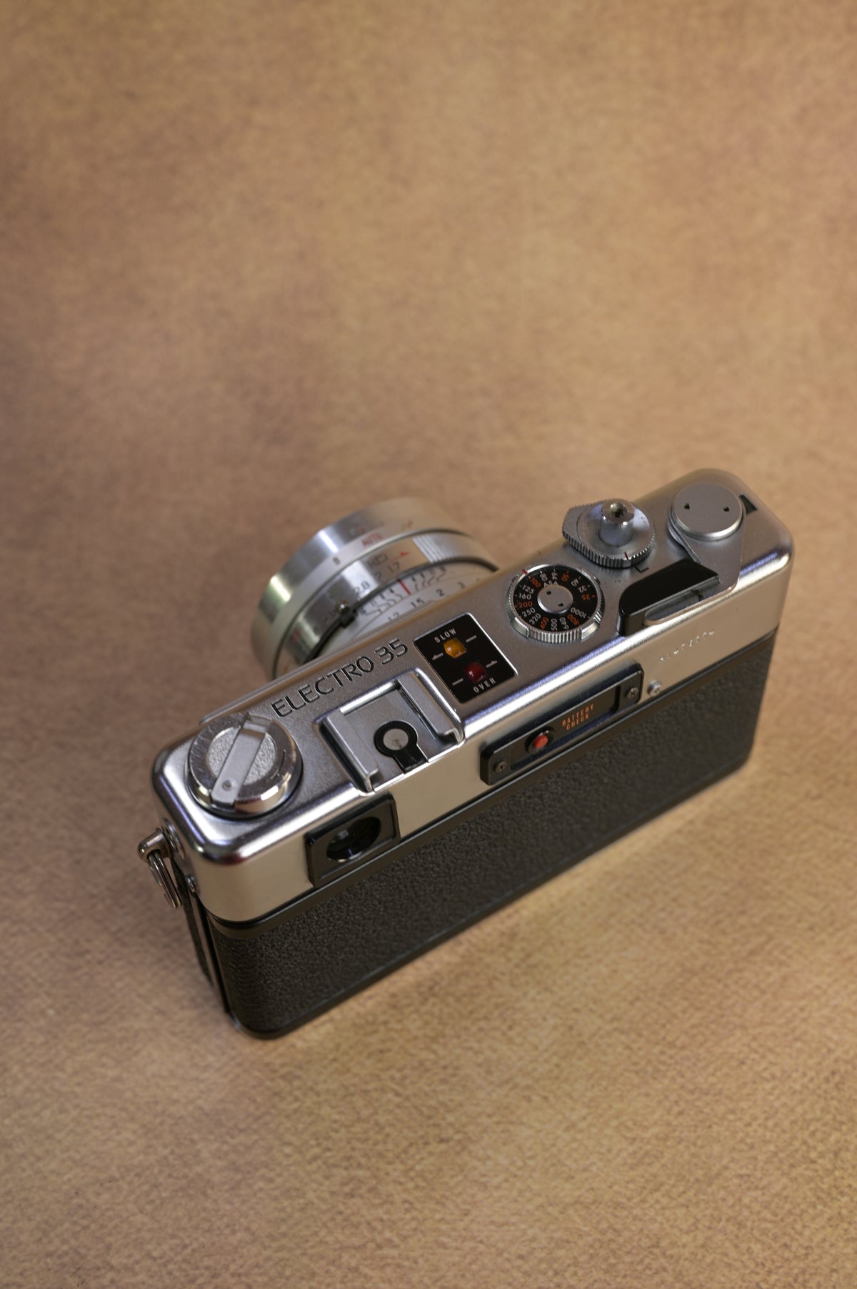 Yashica Electro 35 GSN (Showpiece)