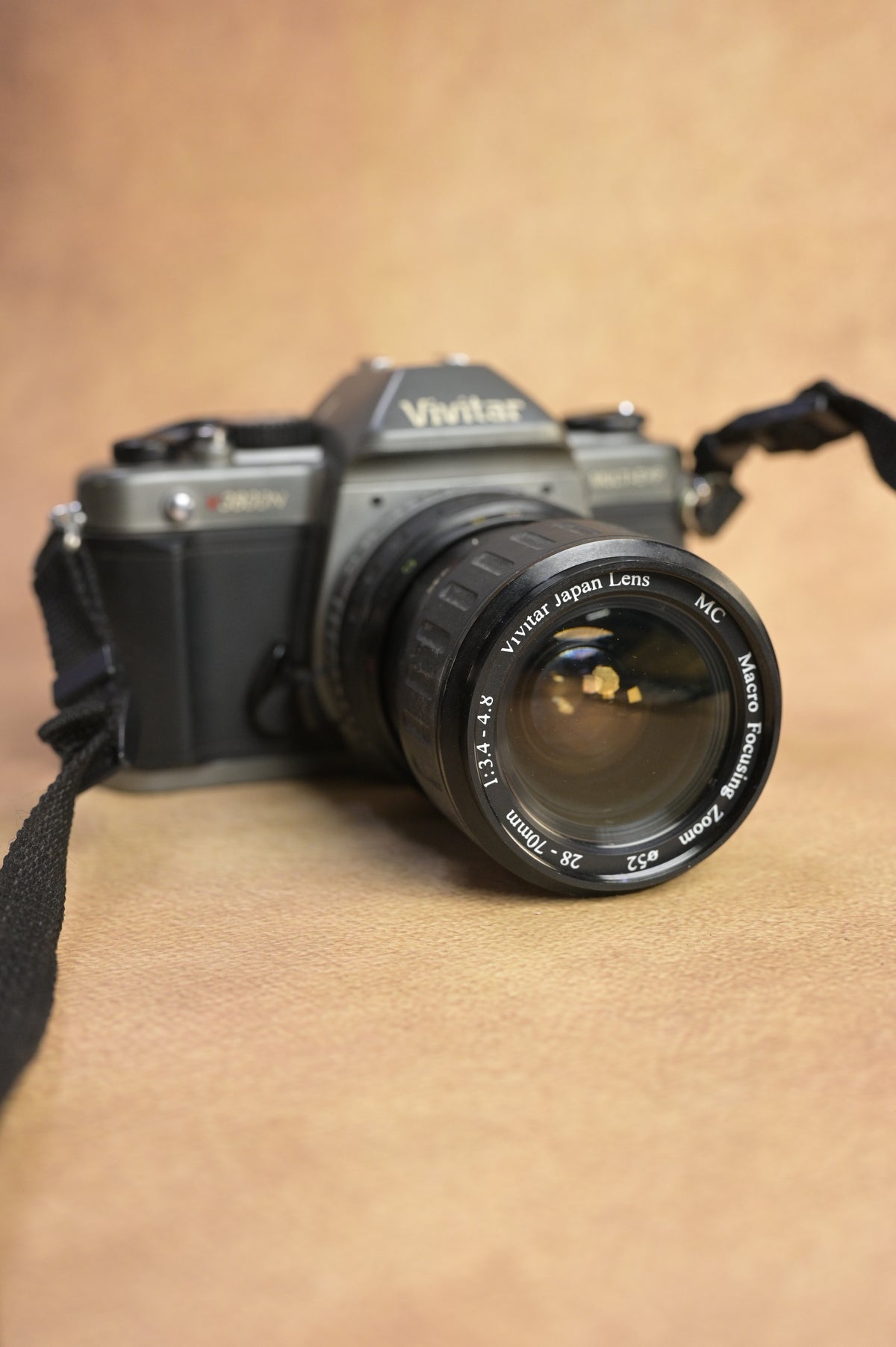 Vivitar V3800 + Vivitar 28-70mm Macro Zoom