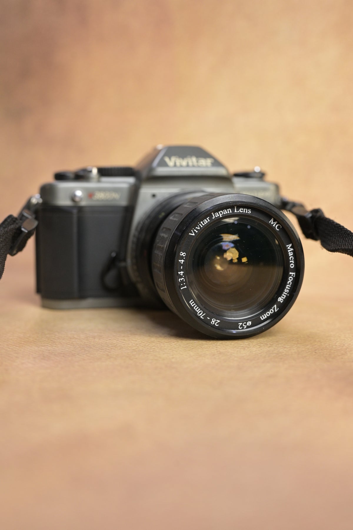 Vivitar V3800 + Vivitar 28-70mm Macro Zoom