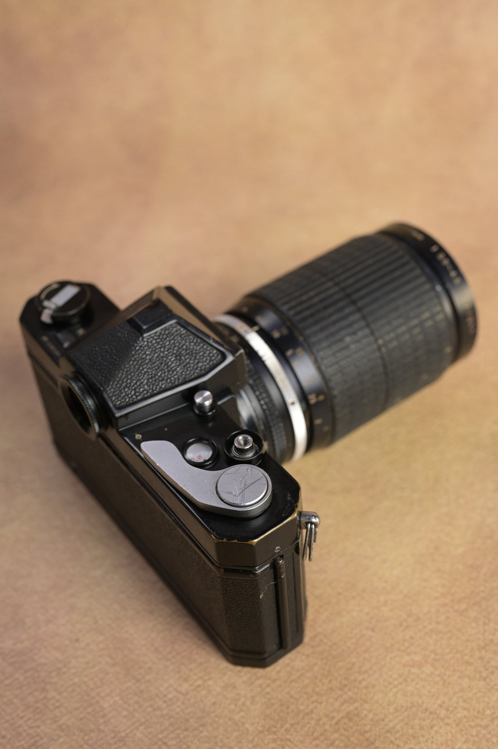 Nikomat FT + Zoom-Nikkor 35-135mm F3.5-4.5