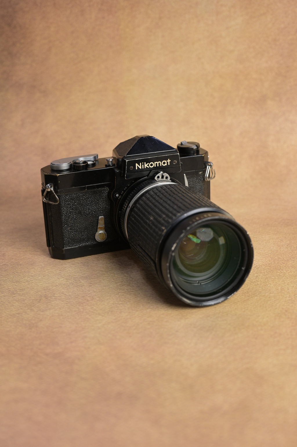 Nikomat FT + Zoom-Nikkor 35-135mm F3.5-4.5