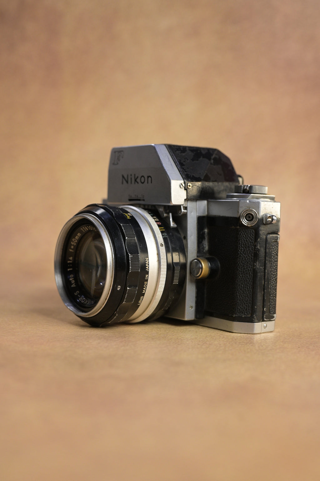 Nikon F + Photomic T Finder + Nikkor-S Auto 50mm F1.4