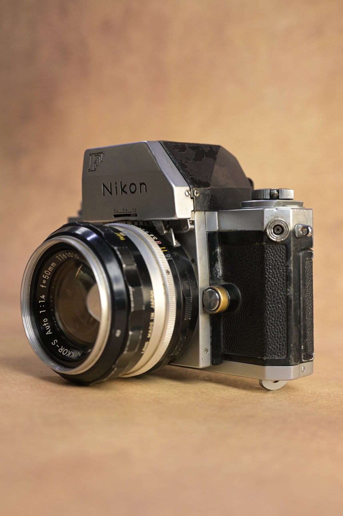 Nikon F + Photomic T Finder + Nikkor-S Auto 50mm F1.4
