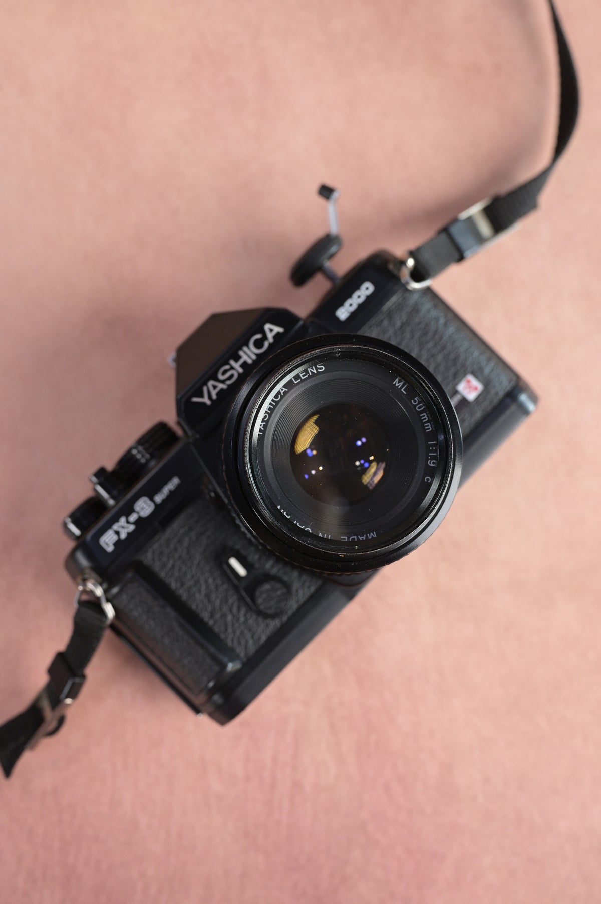 Yashica FX-3 Super 2000 + Yashica ML 50mm F1.9