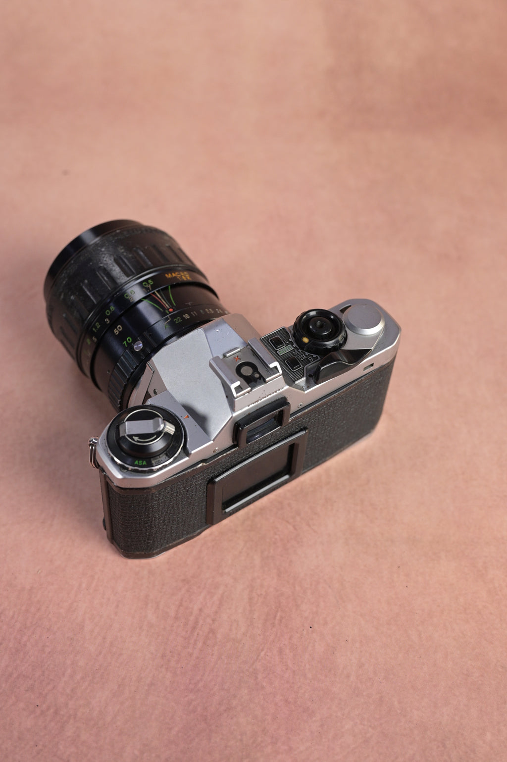 Pentax ME Super + Vivitar MC Macro Focusing Zoom 28-70mm F3.5-4.5
