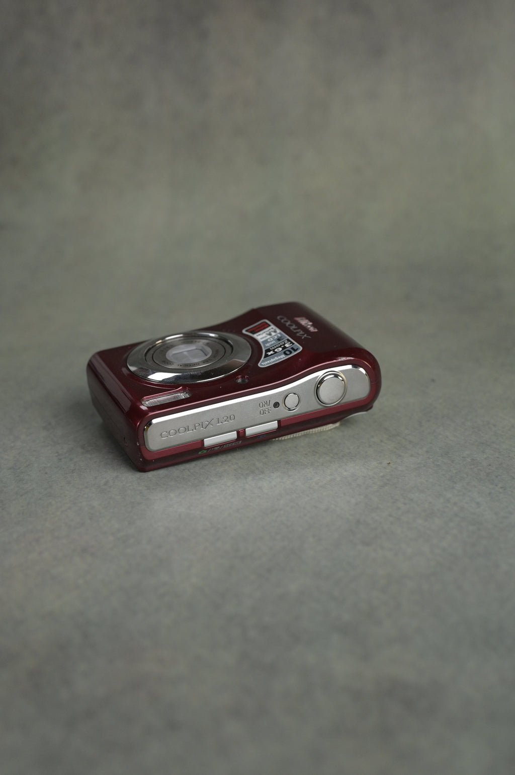 Nikon Coolpix L20