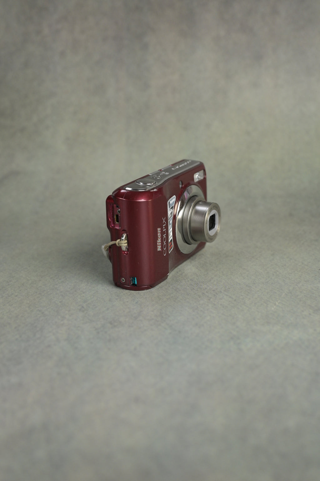 Nikon Coolpix L20