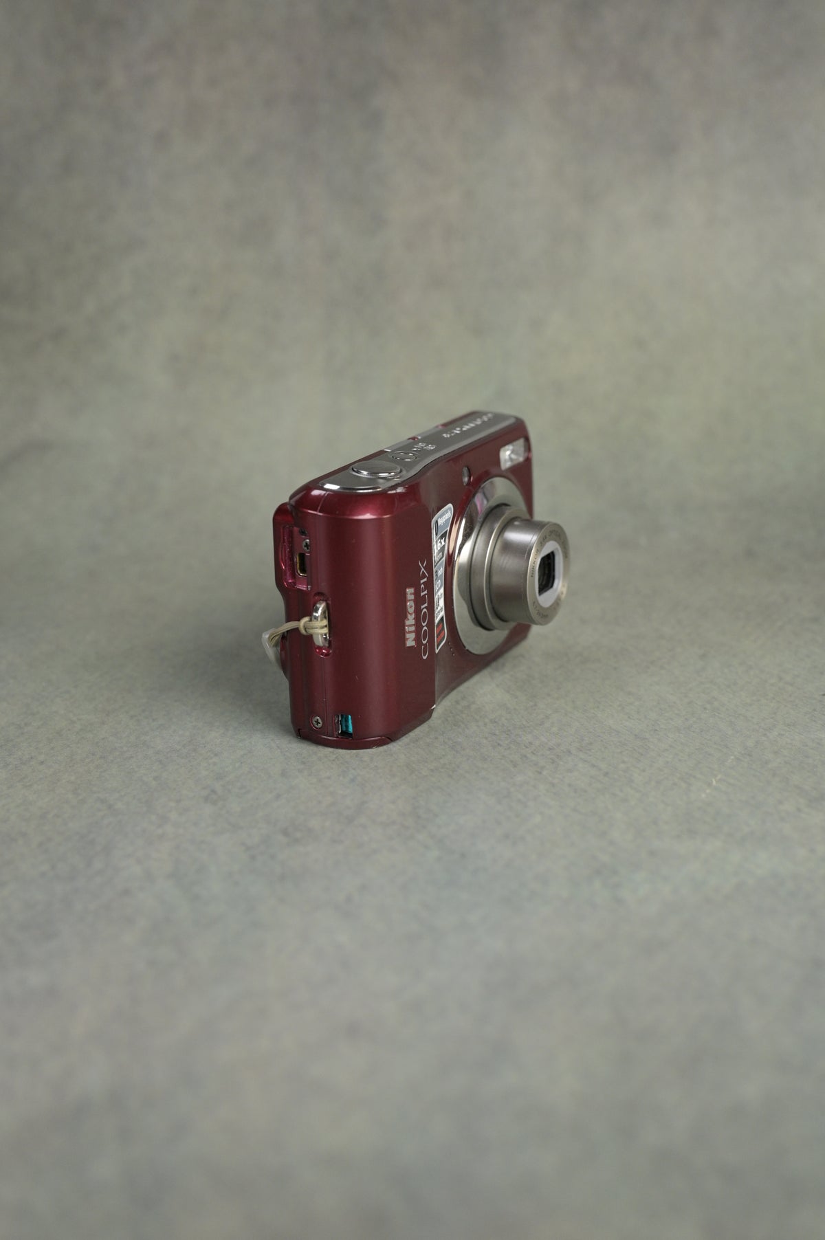 Nikon Coolpix L20