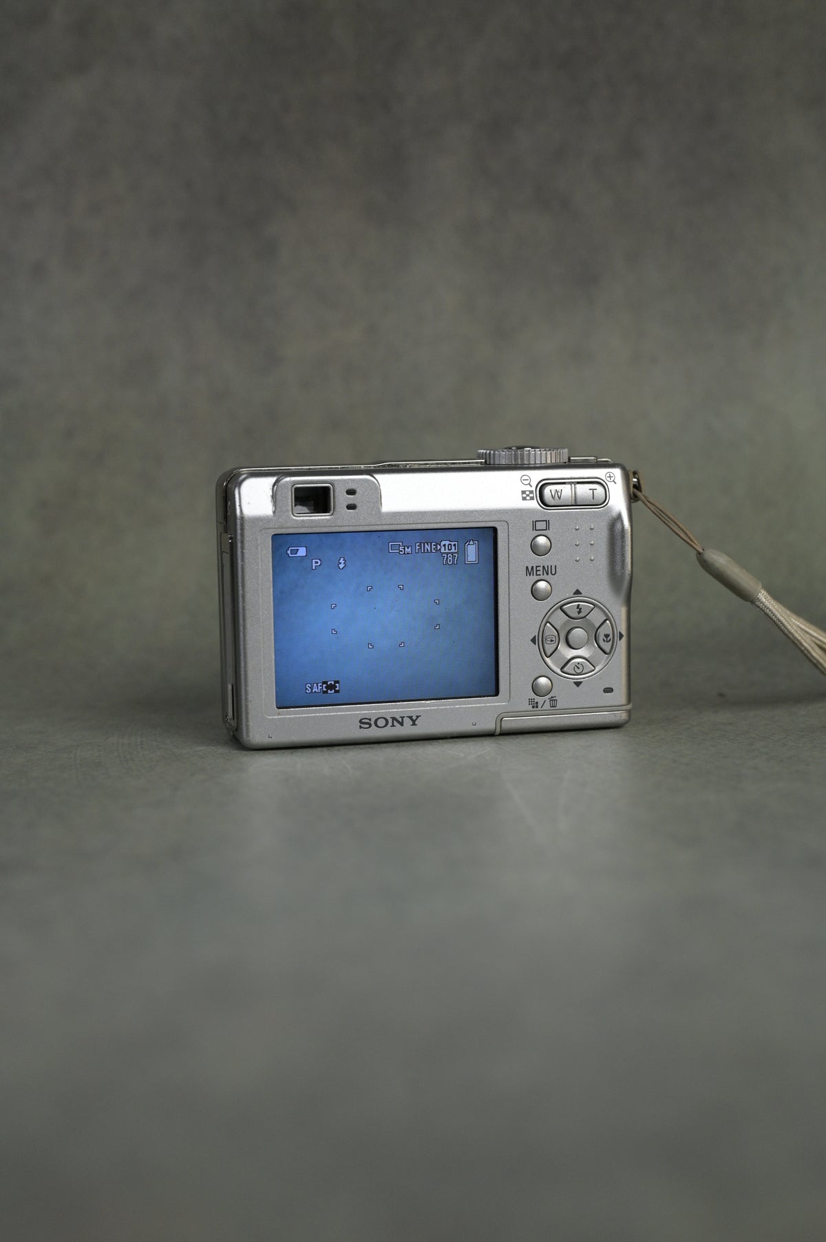 Sony Cyber-shot DSC-W5