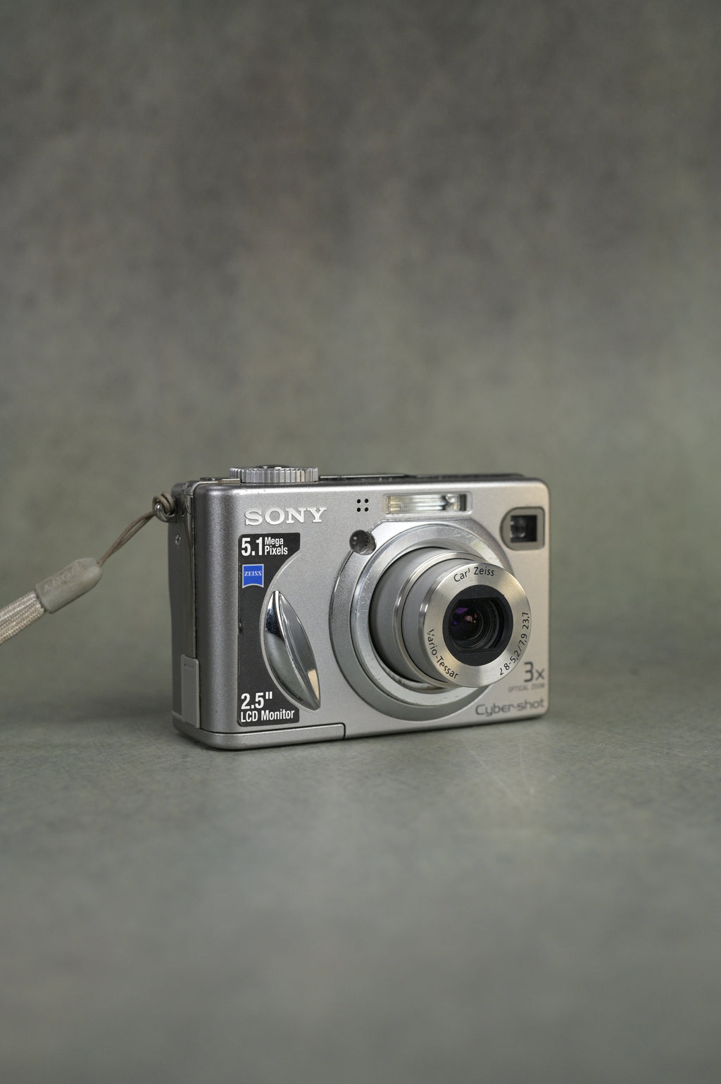 Sony Cyber-shot DSC-W5