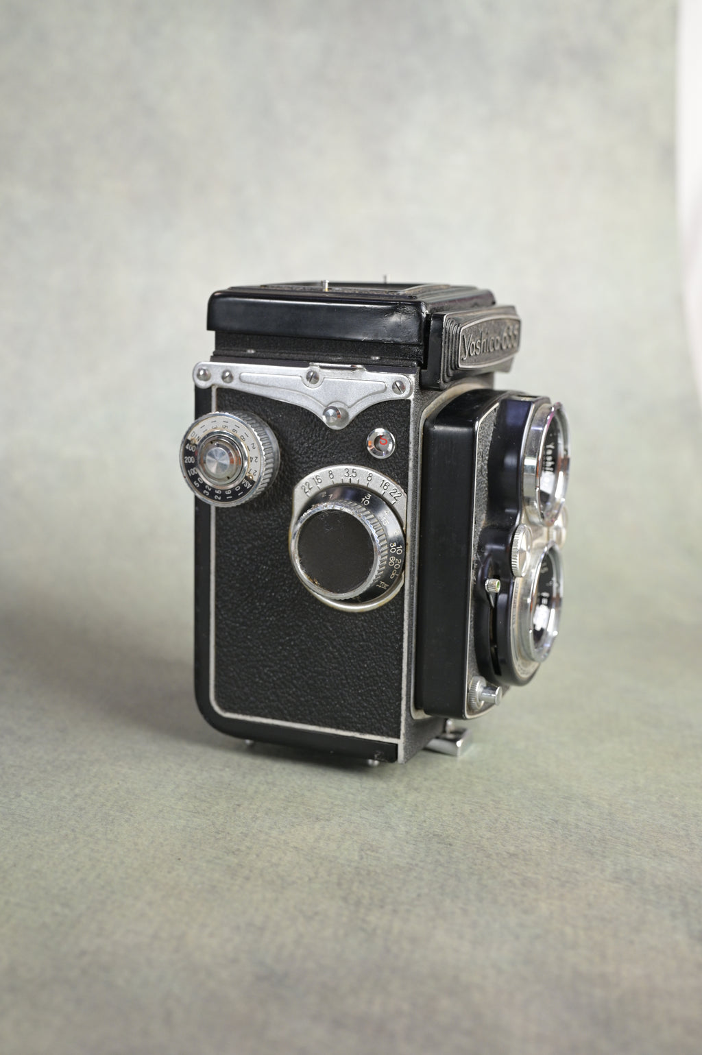 Yashica 635