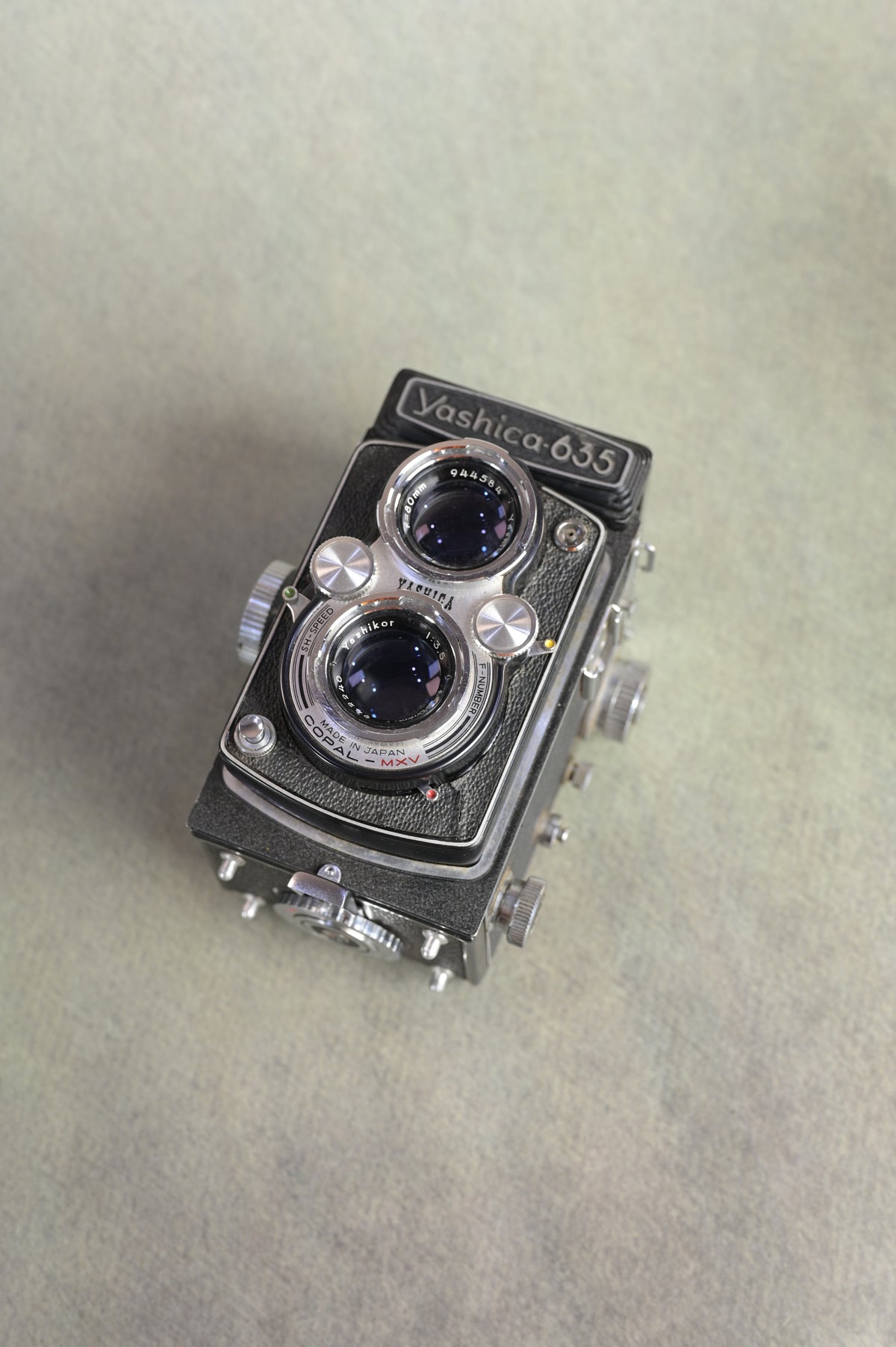 Yashica 635