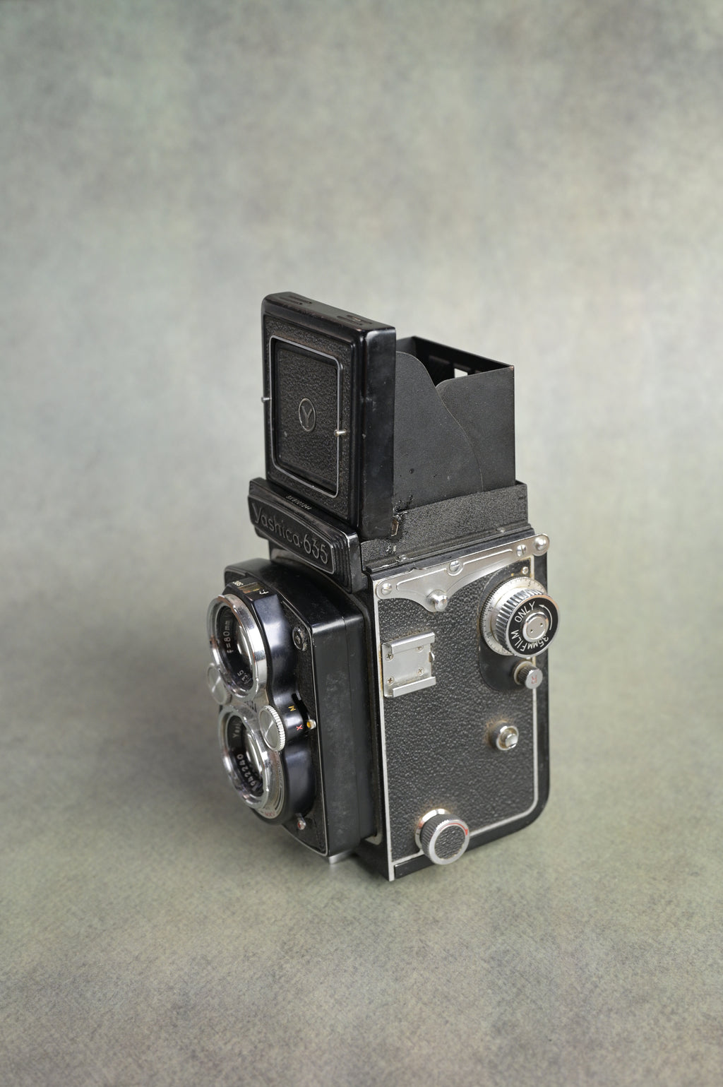 Yashica 635