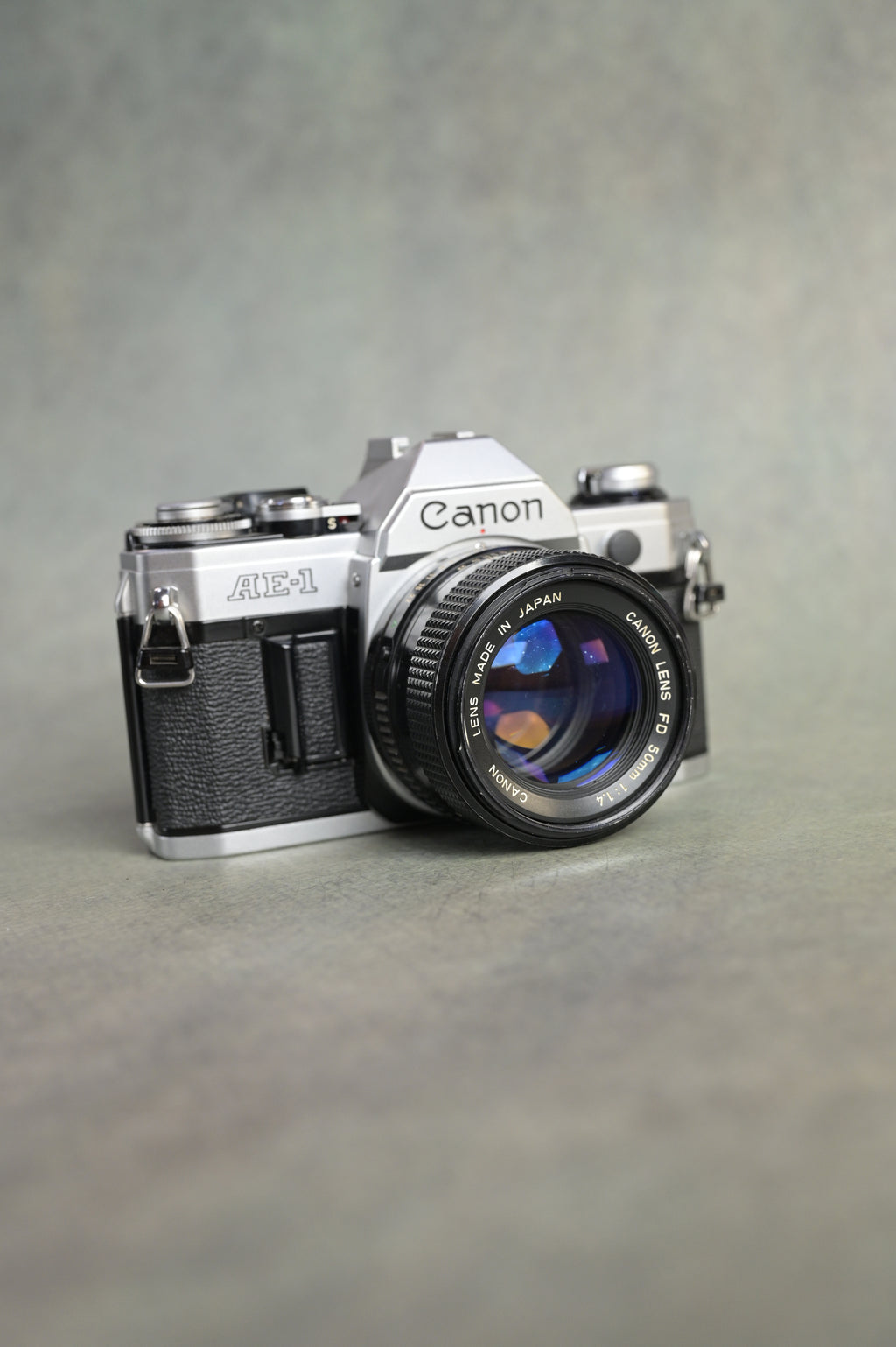 Canon AE-1 + Canon NFD 50mm F1.4