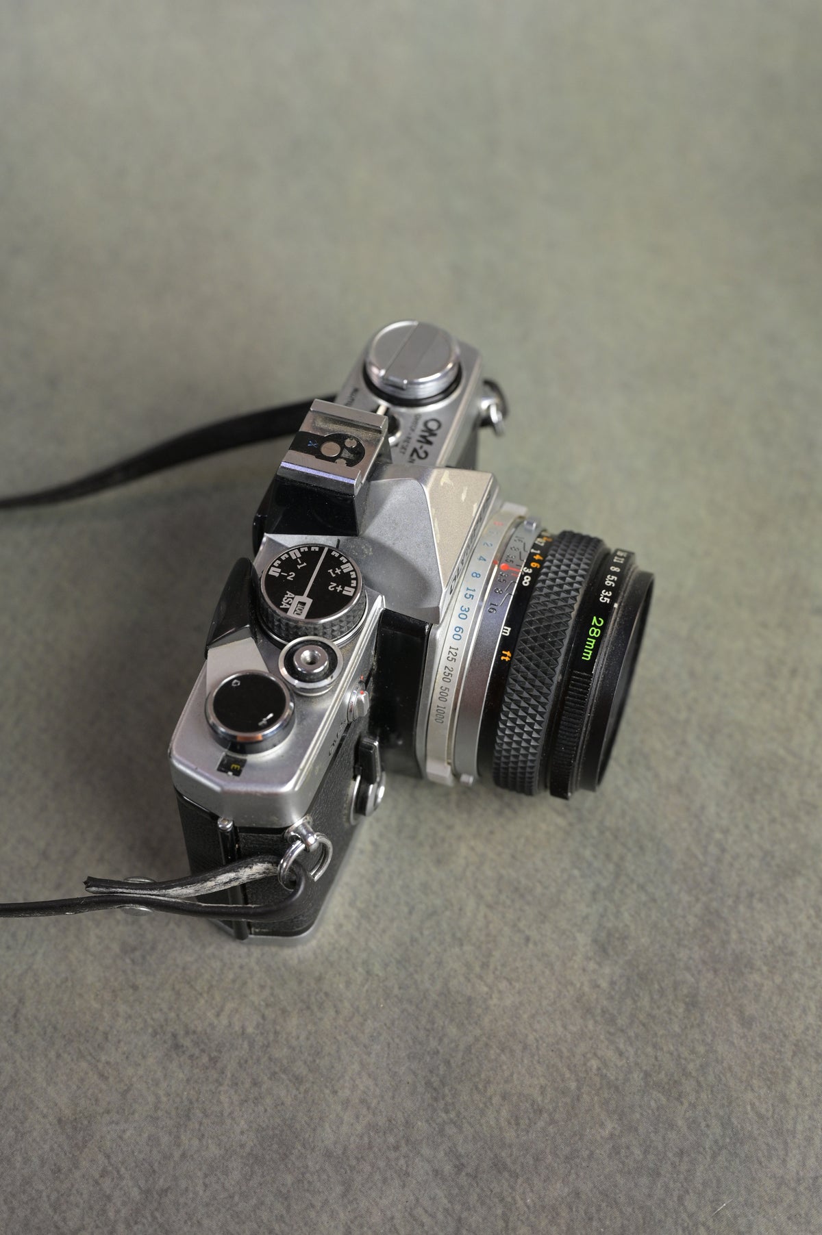 Olympus OM-2n + Olympus G.Zuiko Auto-W 28mm F3.5