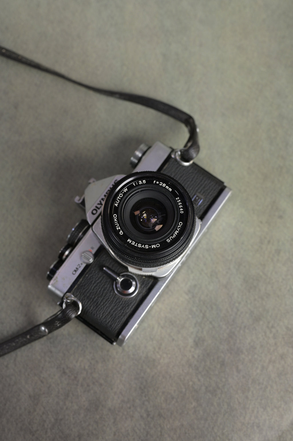 Olympus OM-2n + Olympus G.Zuiko Auto-W 28mm F3.5