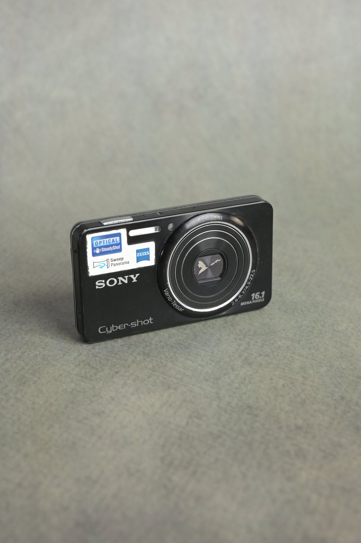 Sony Cyber-shot DSC-W570