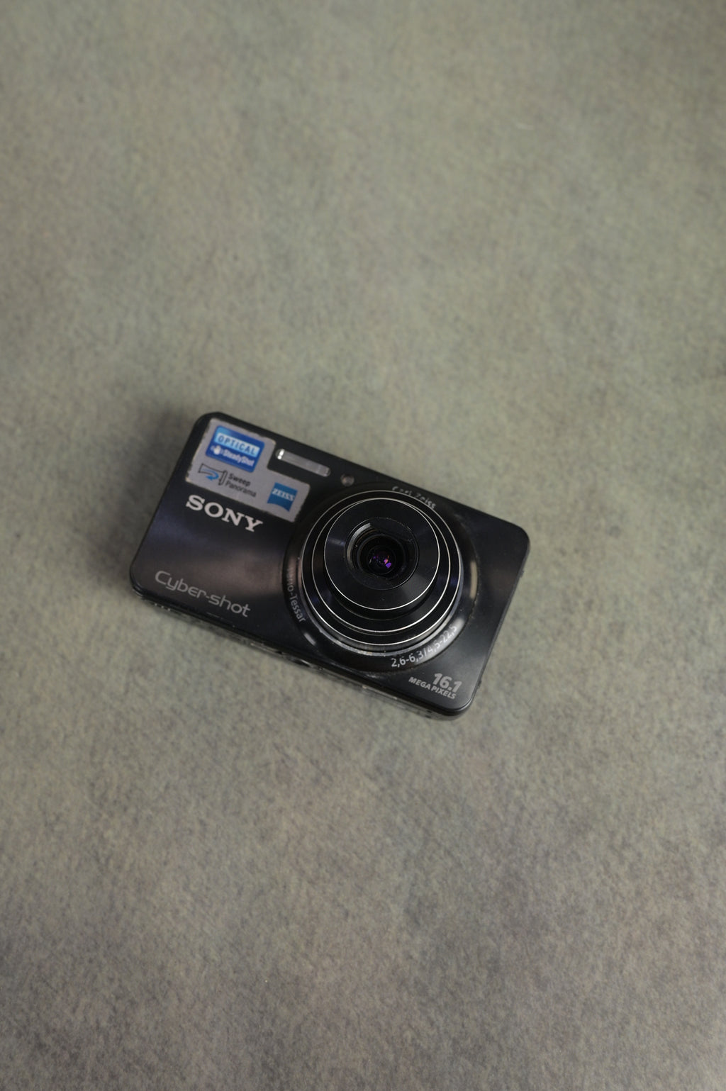 Sony Cyber-shot DSC-W570