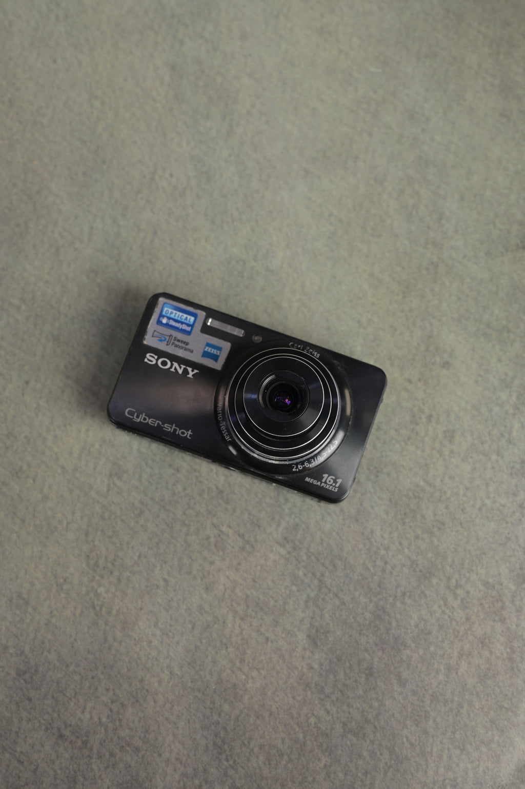 Sony Cyber-shot DSC-W570
