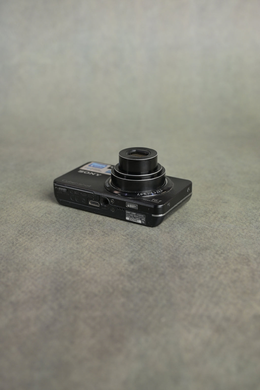 Sony Cyber-shot DSC-W570