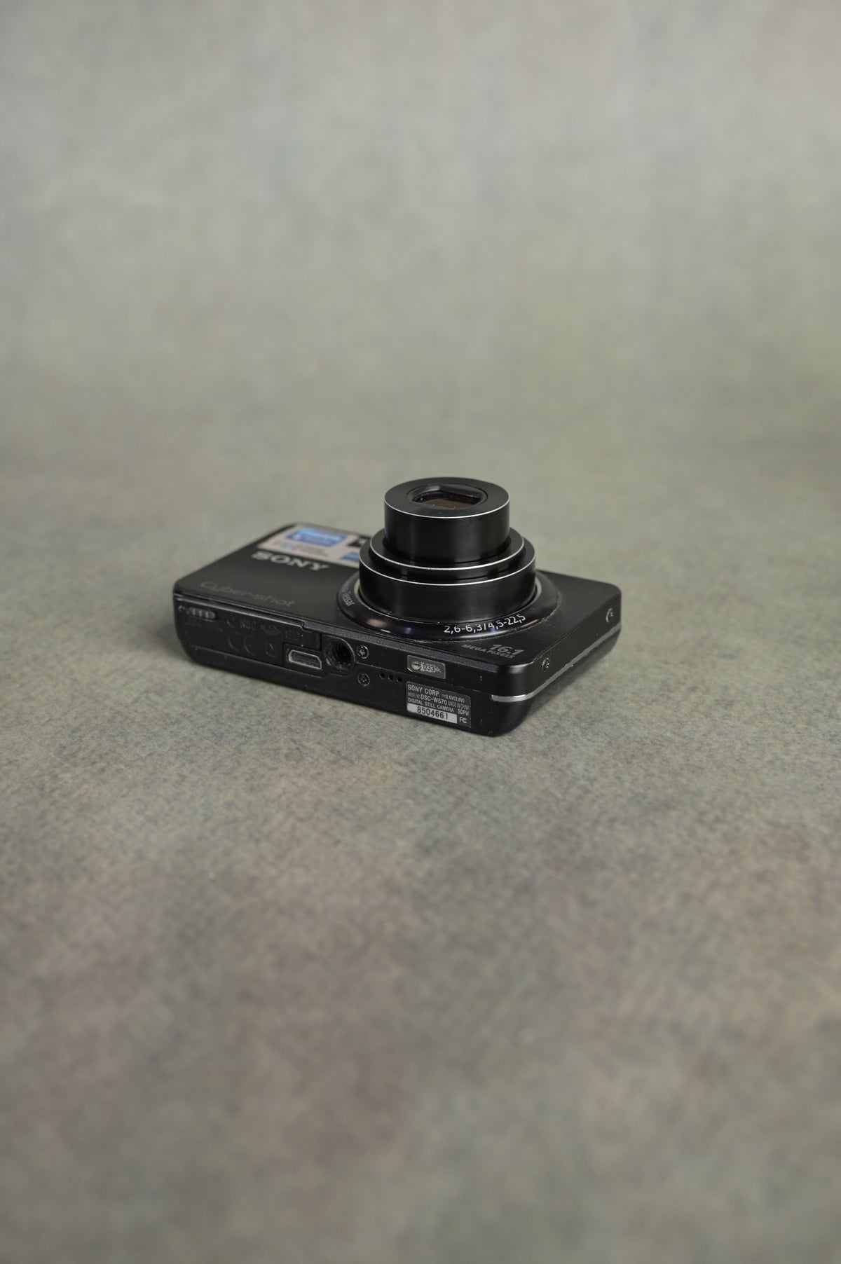 Sony Cyber-shot DSC-W570